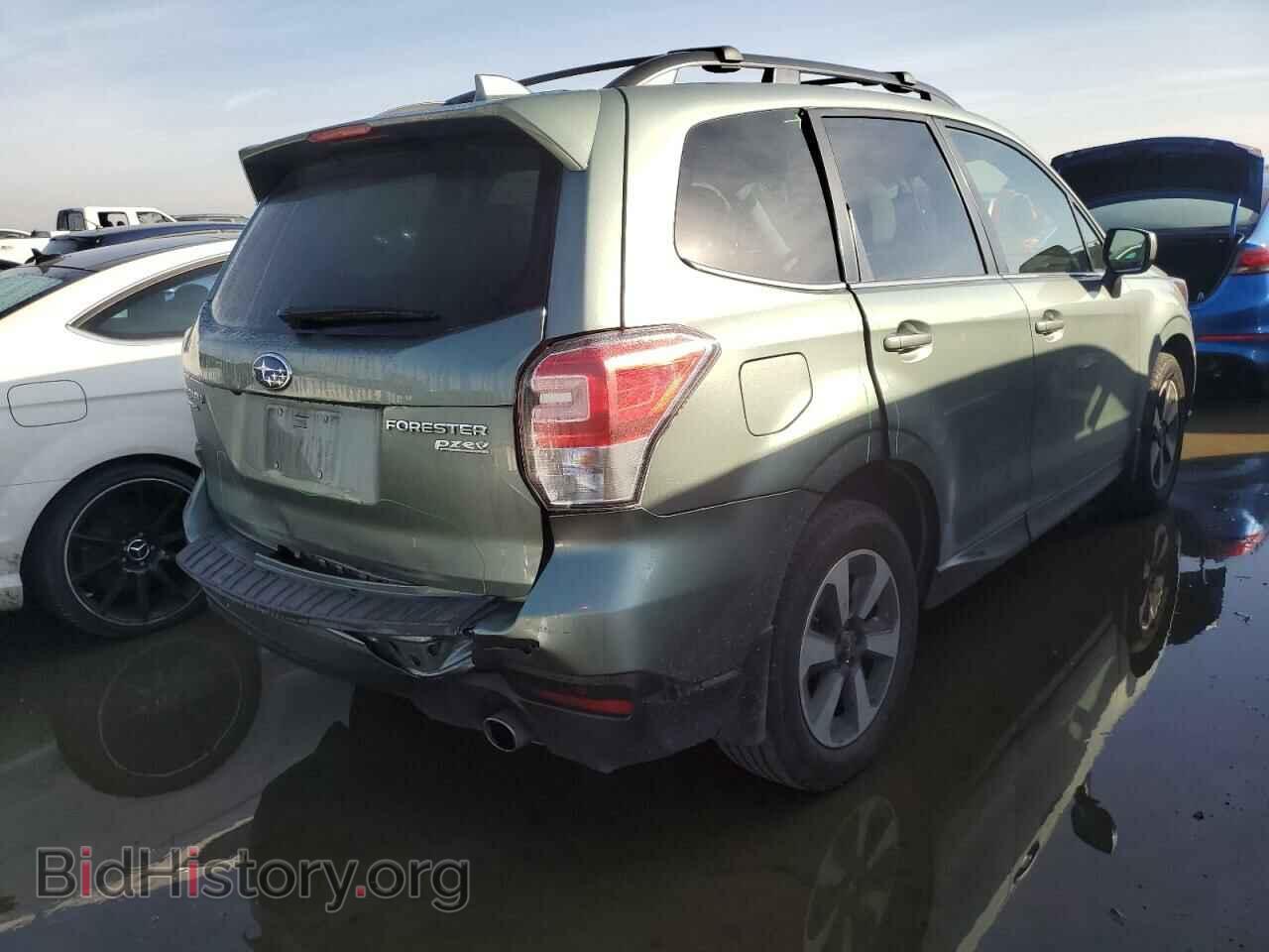 2017 SUBARU FORESTER - VIN: JF2SJARC5HH585052 - Фото 3