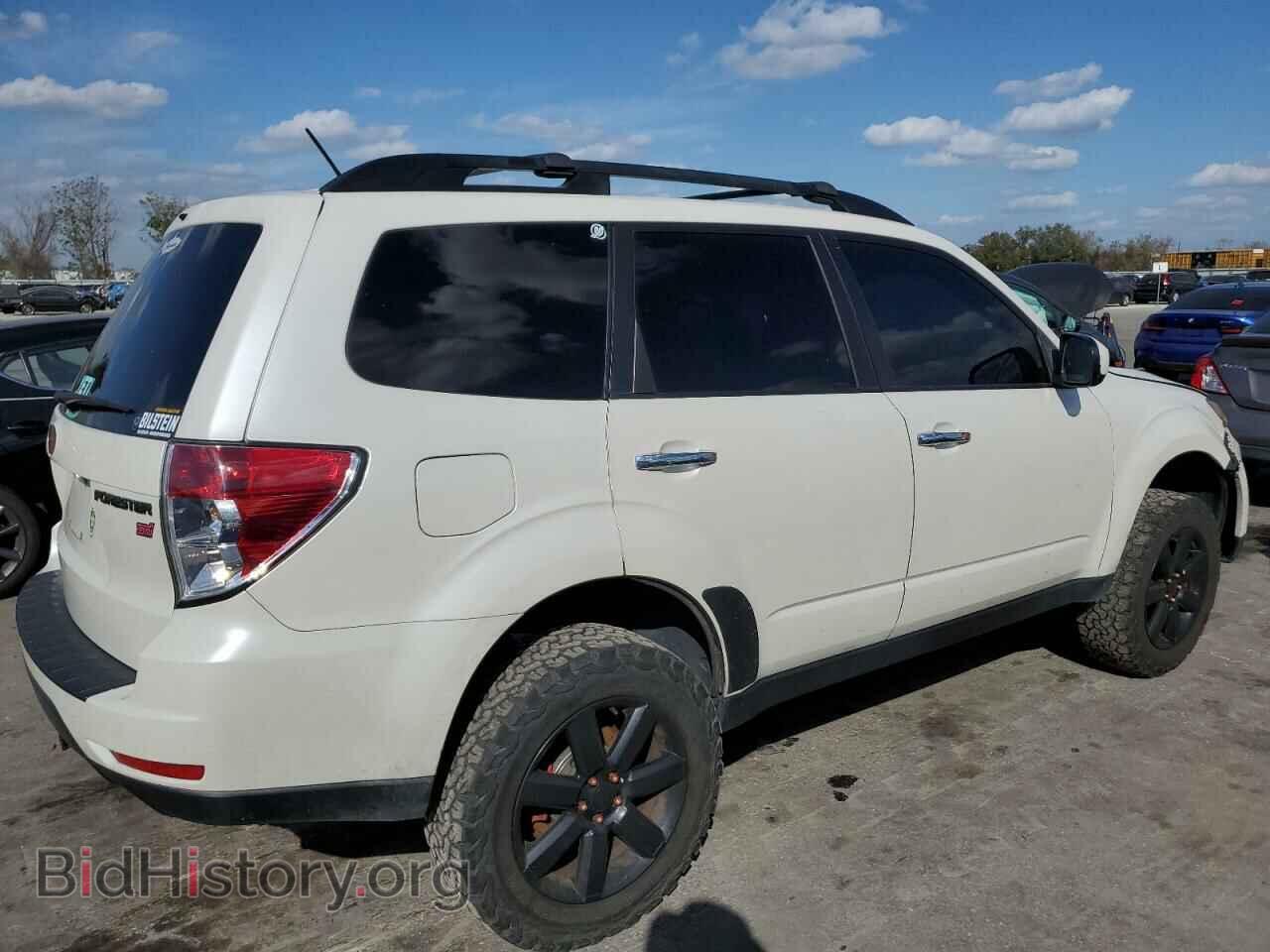 2011 SUBARU FORESTER - VIN: JF2SHBCC6BH734263 - Фото 3