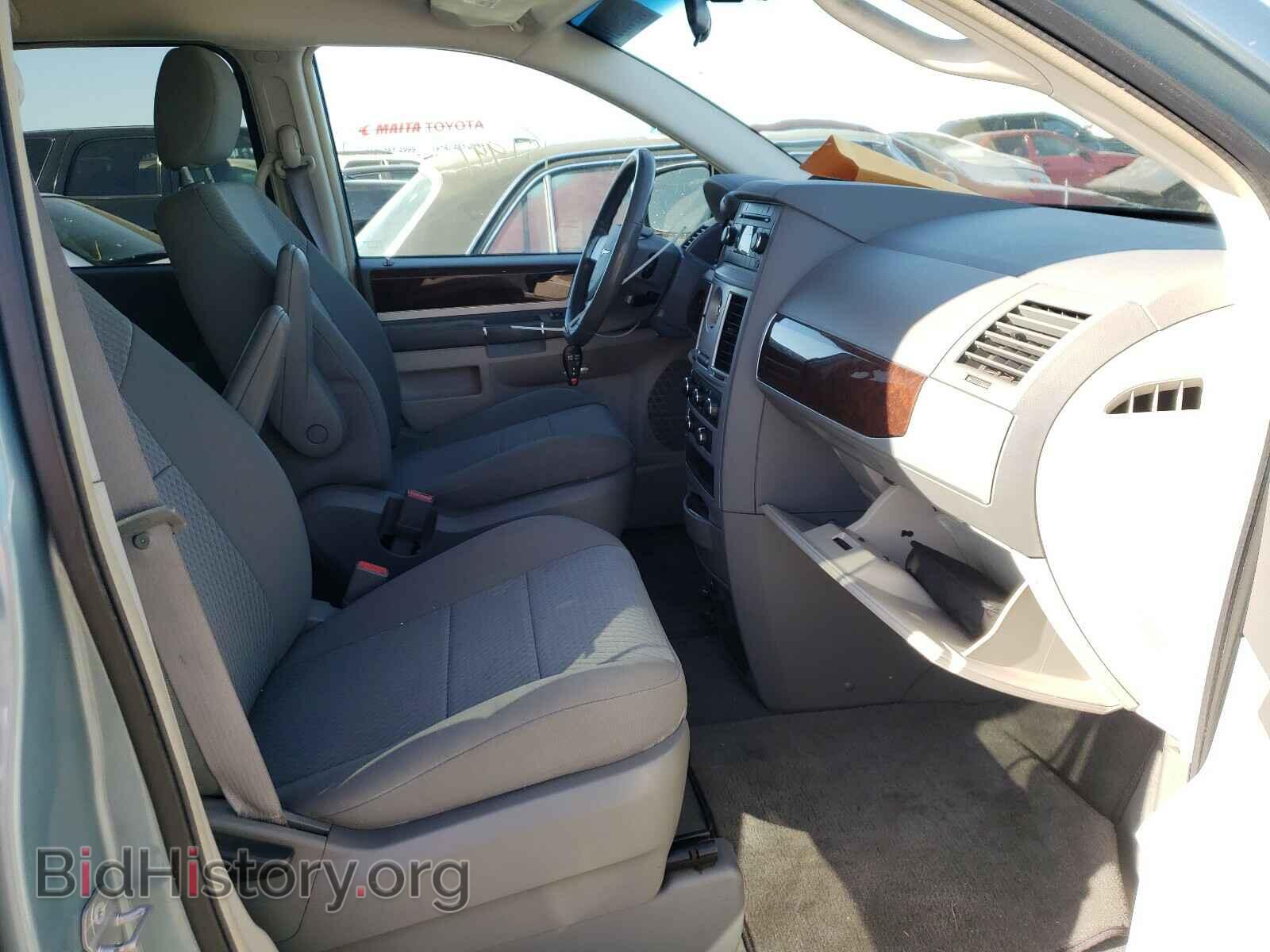 2009 CHRYSLER MINIVAN - VIN: 2A8HR54149R674608 - Фото 5