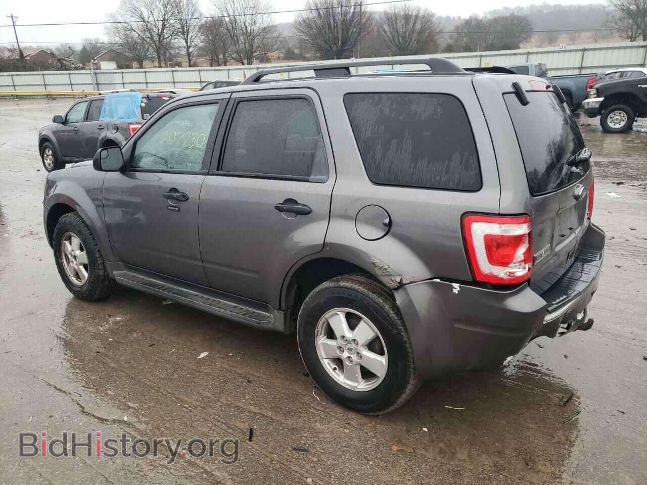 2011 FORD ESCAPE - VIN: 1FMCU9DG5BKB20943 - Photo 2