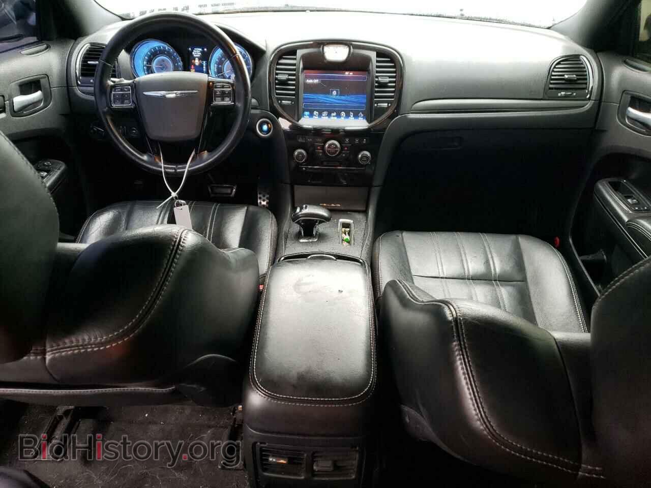 2013 CHRYSLER 300 - VIN: 2C3CCABG0DH504977 - Фото 8