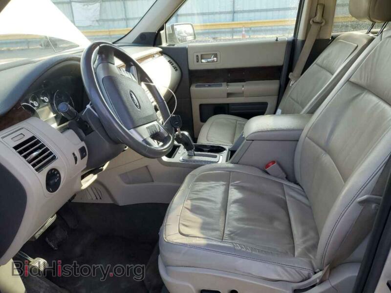 2011 Ford FLEX (VIN 2FMGK5CC1BBD34630) — photo 7 of 13