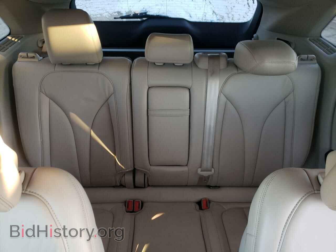 2019 LINCOLN MKC - VIN: 5LMCJ2C92KUL02670 - Photo 10