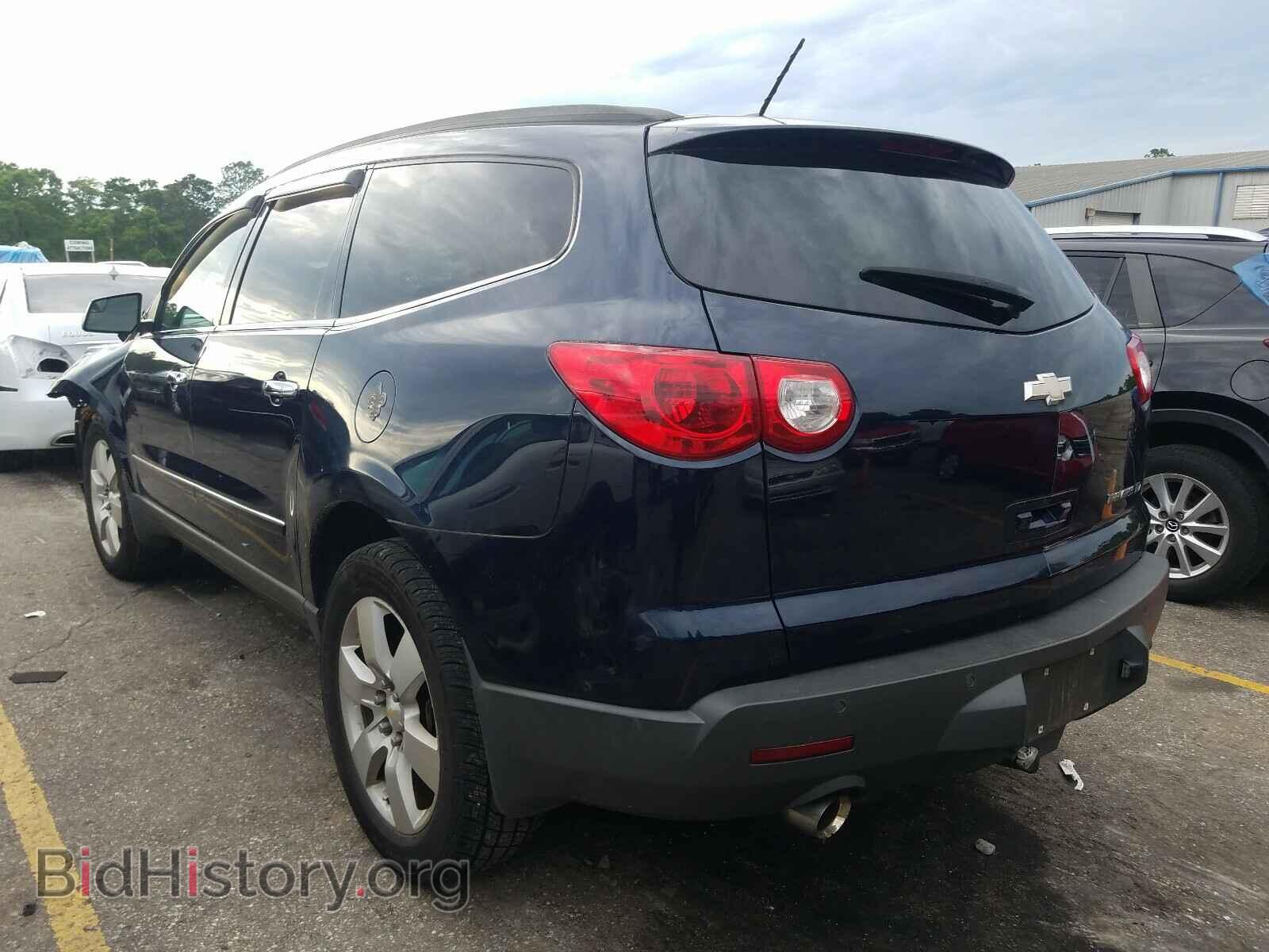 2011 CHEVROLET TRAVERSE - VIN: 1GNKRLED7BJ341279 - Фото 3