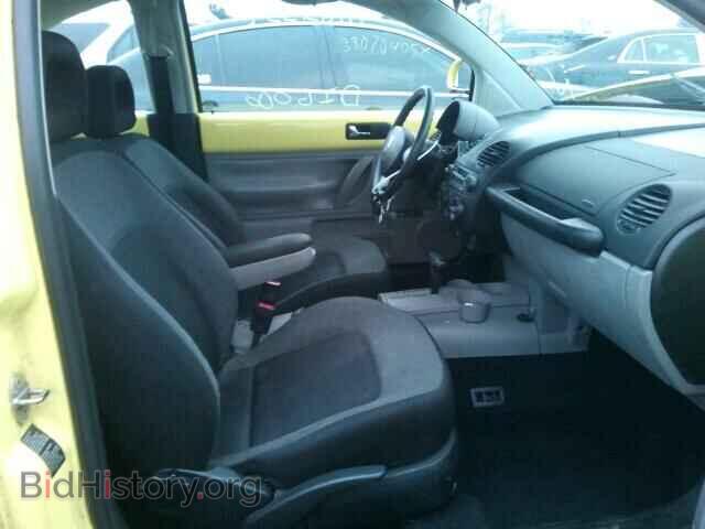 2000 VOLKSWAGEN BEETLE - VIN: 3VWCA21CXYM407666 - Фото 5