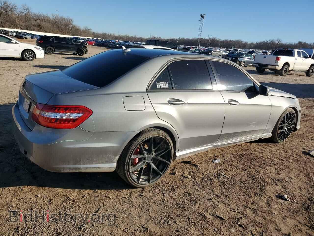 2013 MERCEDES-BENZ E-CLASS - VIN: WDDHF5KB8DA708807 - Фото 3