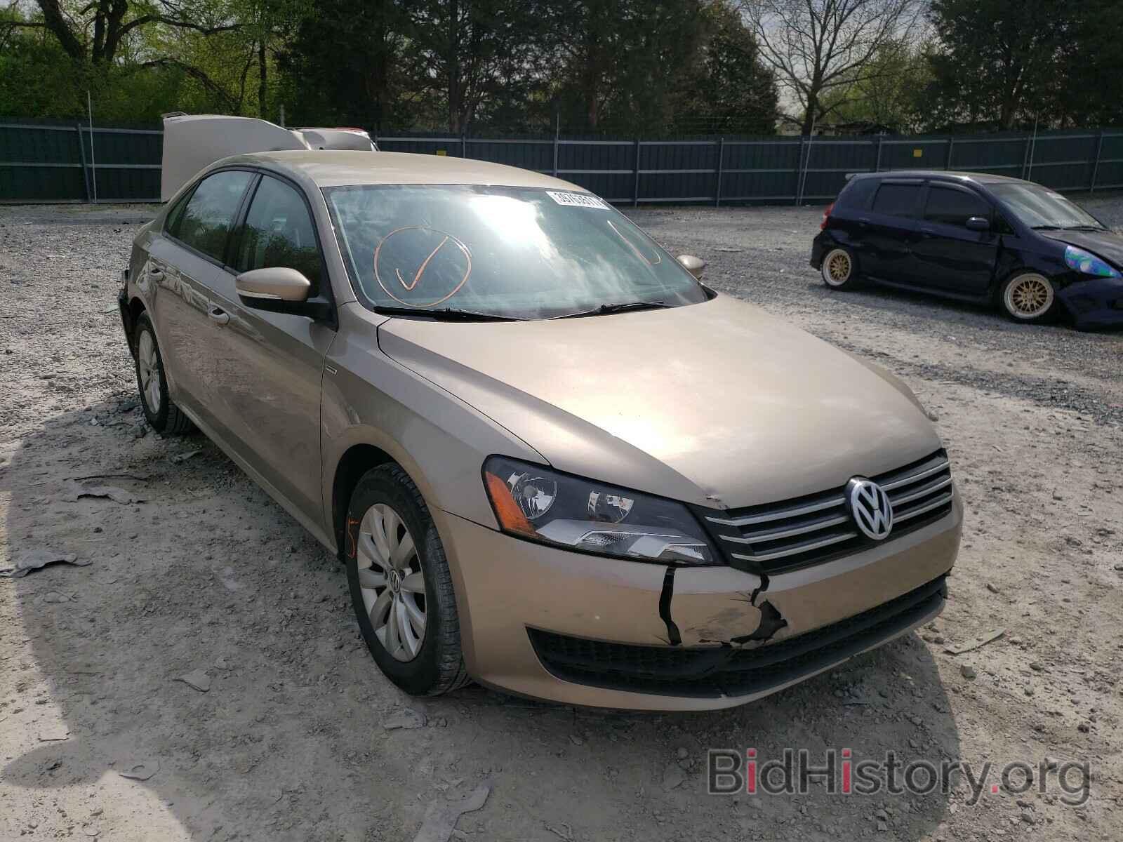 Фотография 1VWAT7A33FC012421 - VOLKSWAGEN PASSAT 2015