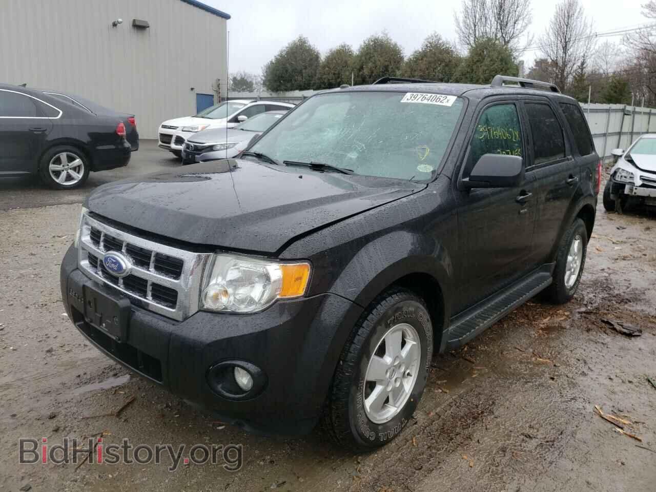 2011 FORD ESCAPE - VIN: 1FMCU9DG3BKC21107 - Фото 2