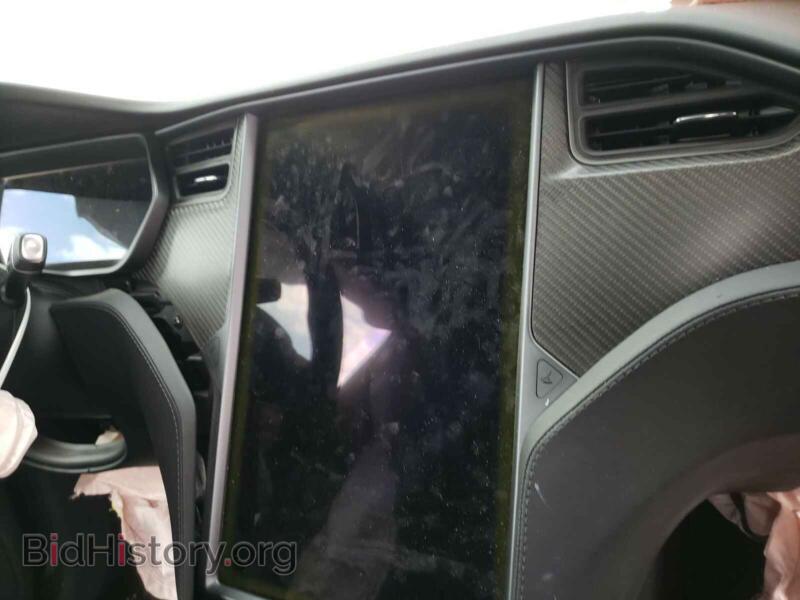 2018 Tesla MODEL X (VIN 5YJXCBE26JF111781) — фото 9 из 10