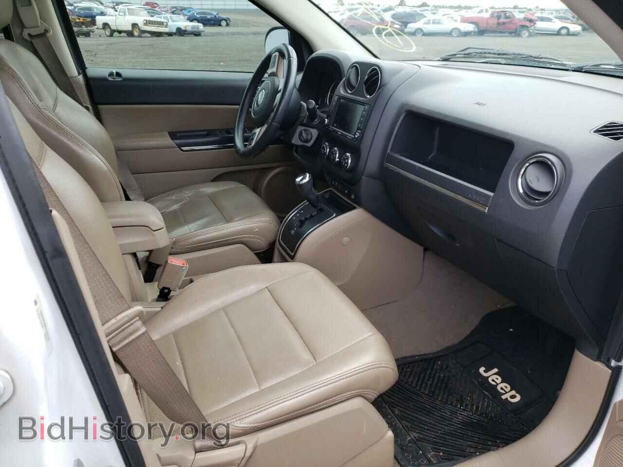 2011 JEEP COMPASS - VIN: 1J4NF5FB0BD182170 - Фото 5