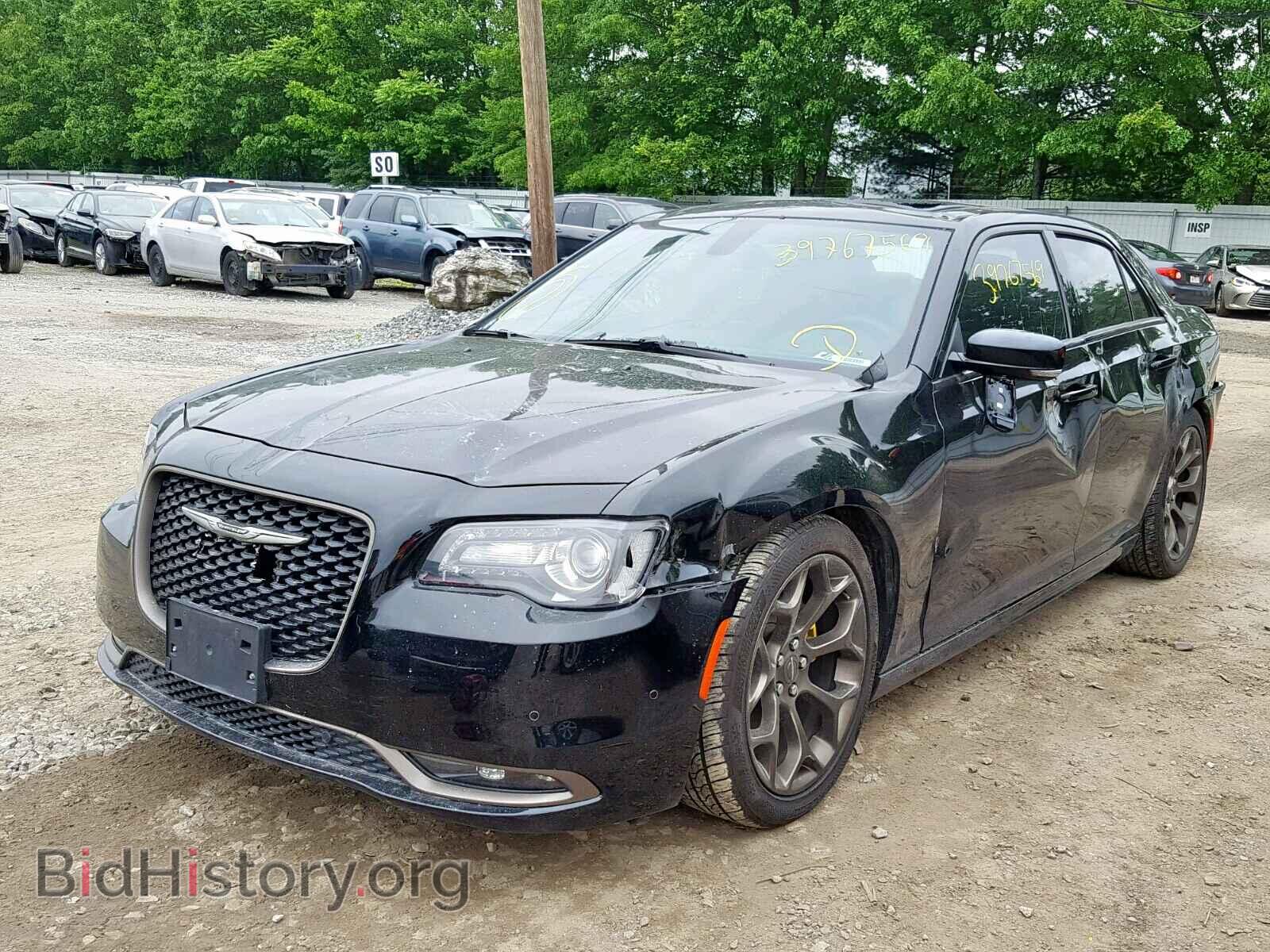 2016 CHRYSLER 300 - VIN: 2C3CCABG4GH310909 - Фото 2