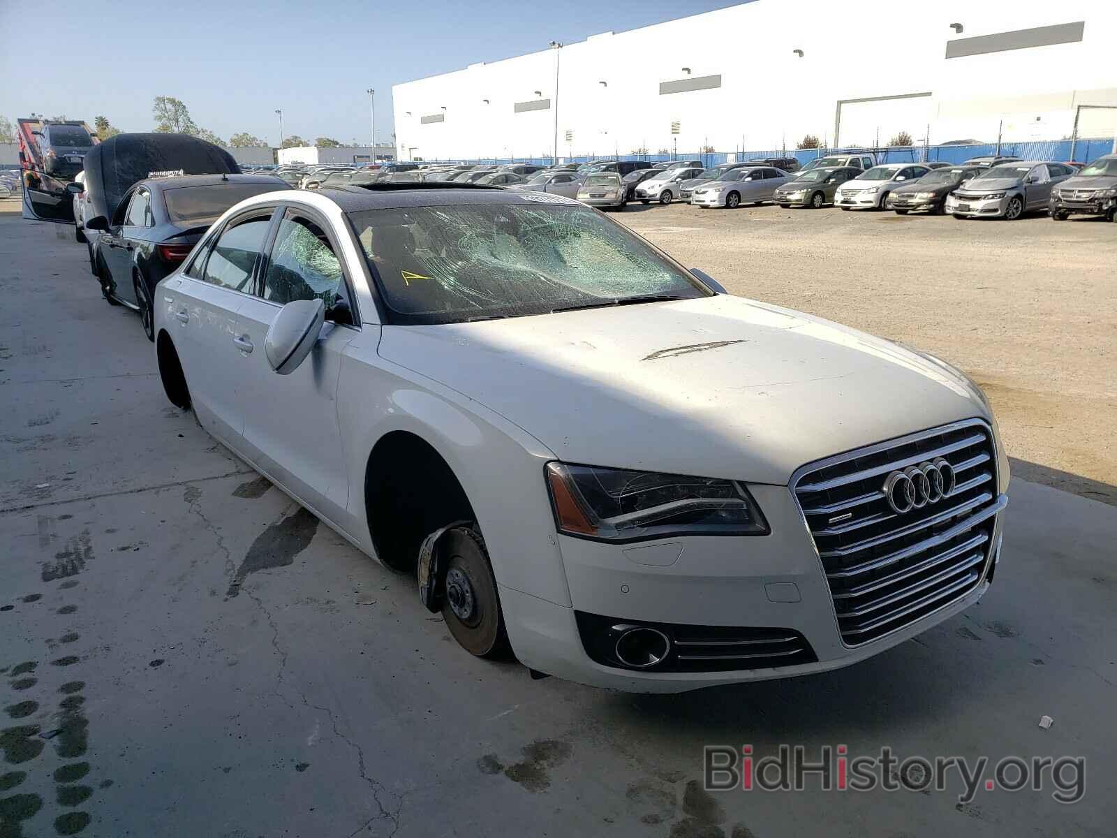 Photo WAURVAFDXCN009950 - AUDI A8 2012