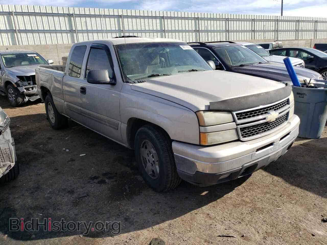 2007 CHEVROLET SILVERADO - VIN: 1GCEC19V97Z142693 - Фото 4