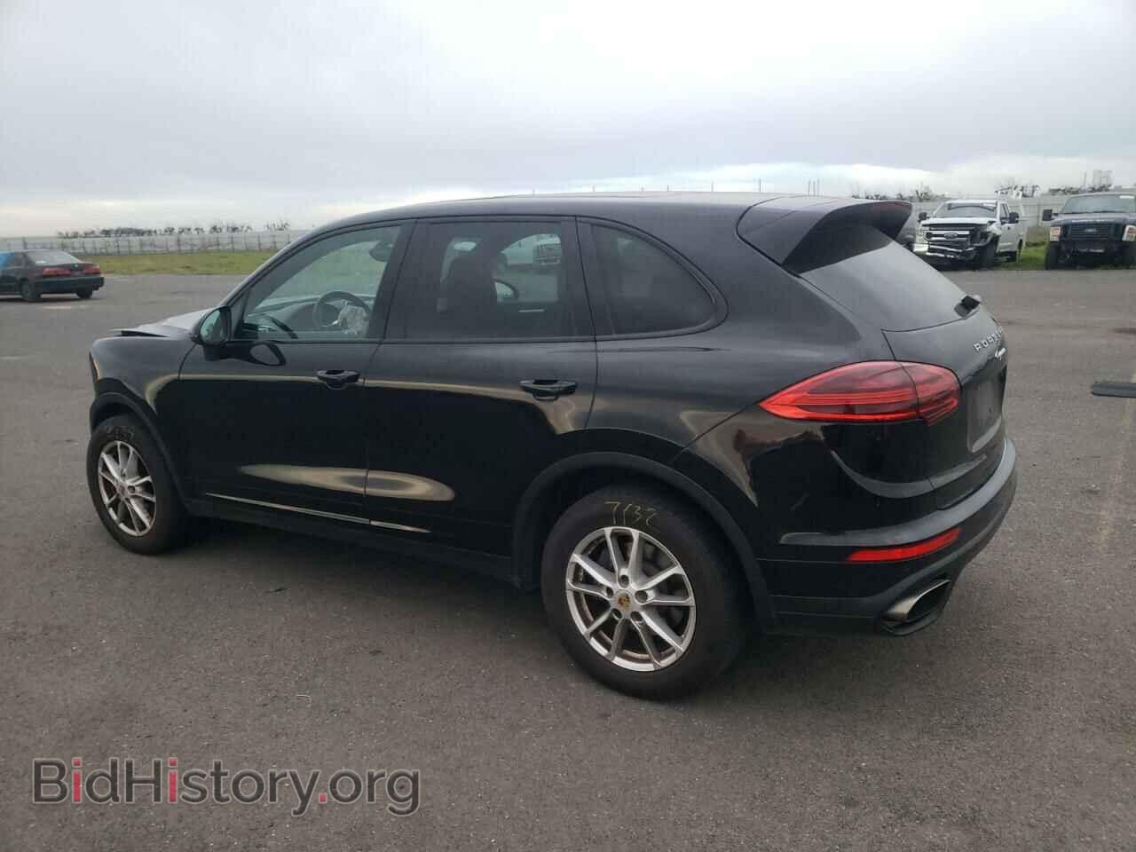 2016 PORSCHE CAYENNE - VIN: WP1AA2A23GLA02541 - Фото 2