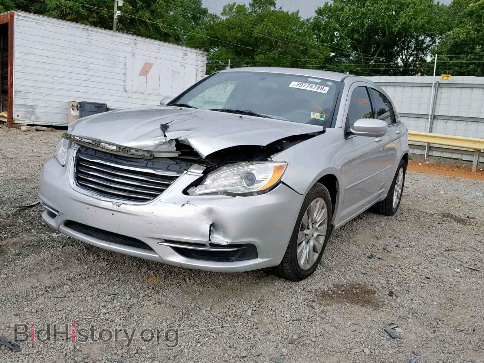 2012 CHRYSLER 200 - VIN: 1C3CCBAB7CN190584 - Фото 2