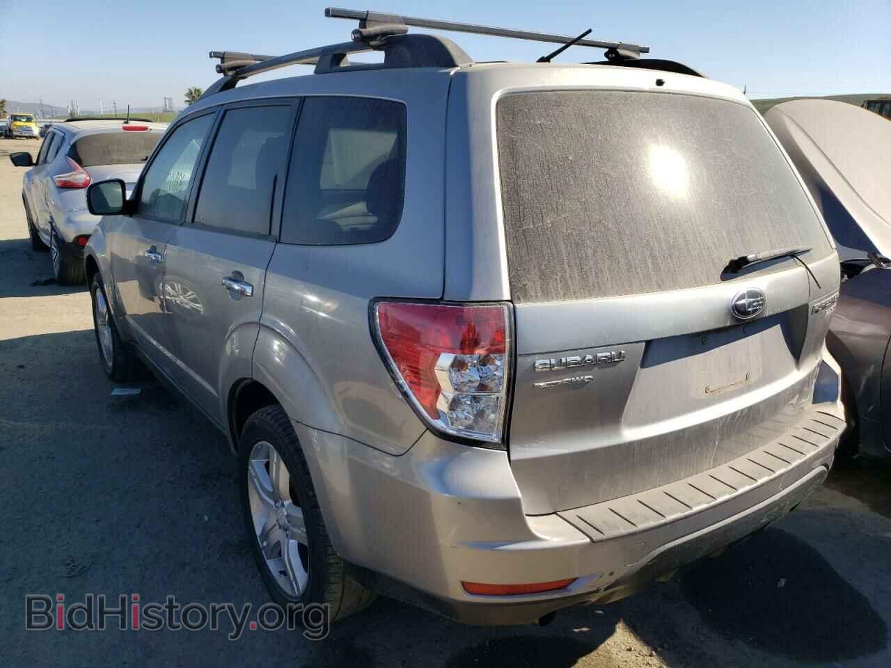 2010 SUBARU FORESTER - VIN: JF2SH6CCXAG801569 - Фото 2