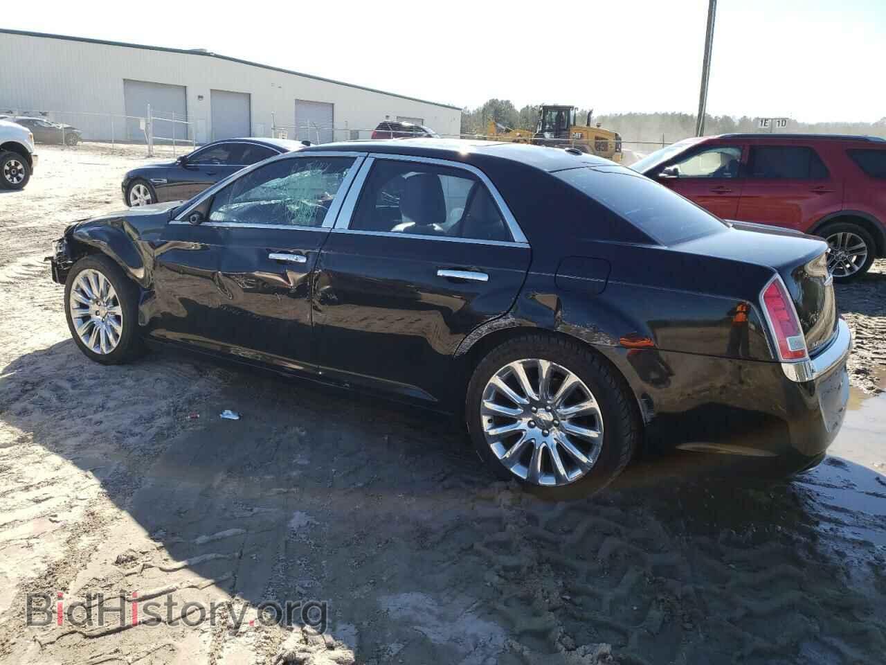 2014 CHRYSLER 300 - VIN: 2C3CCAAGXEH354928 - Фото 2