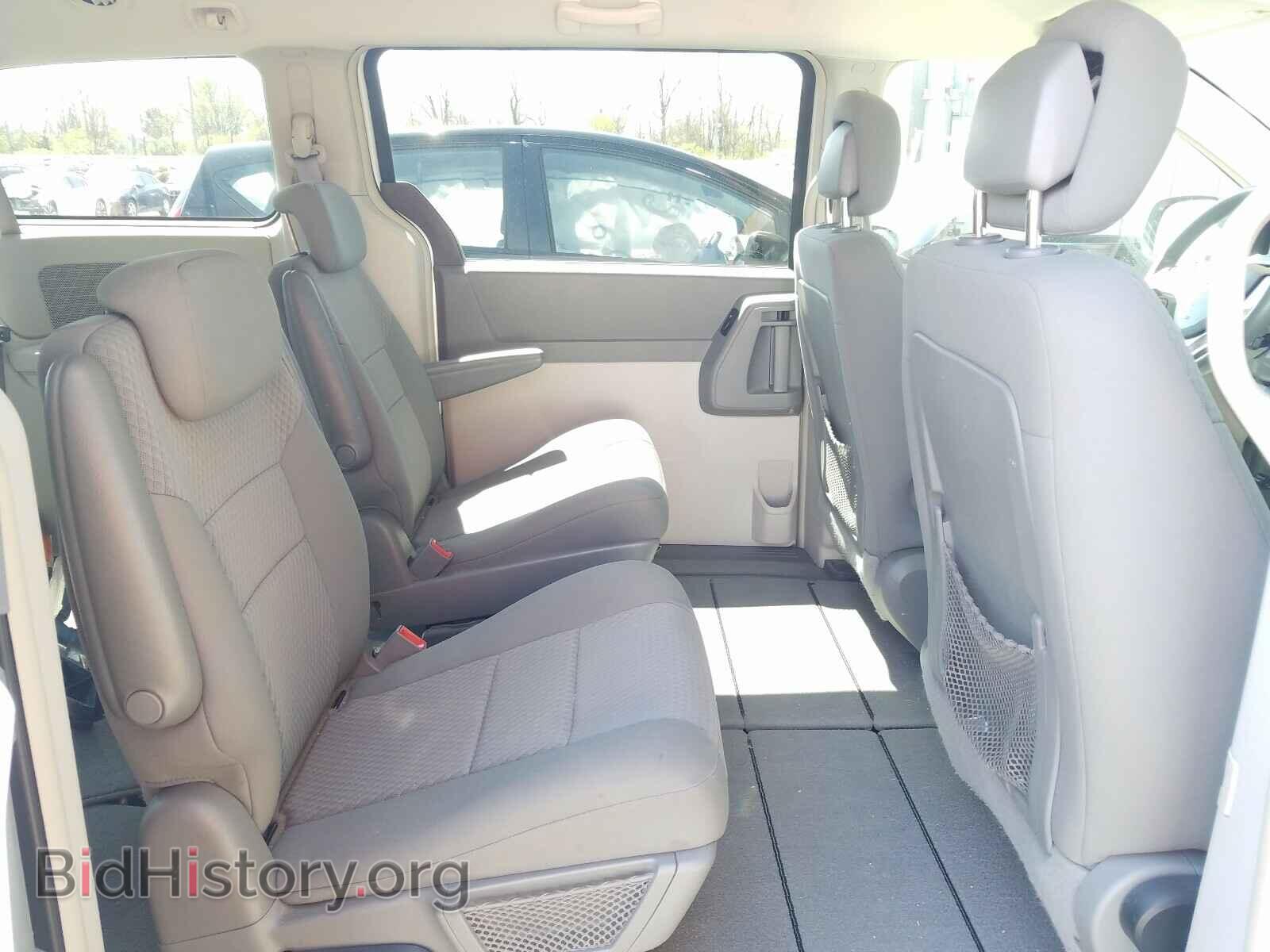 2010 CHRYSLER MINIVAN - VIN: 2A4RR2D16AR365859 - Photo 6