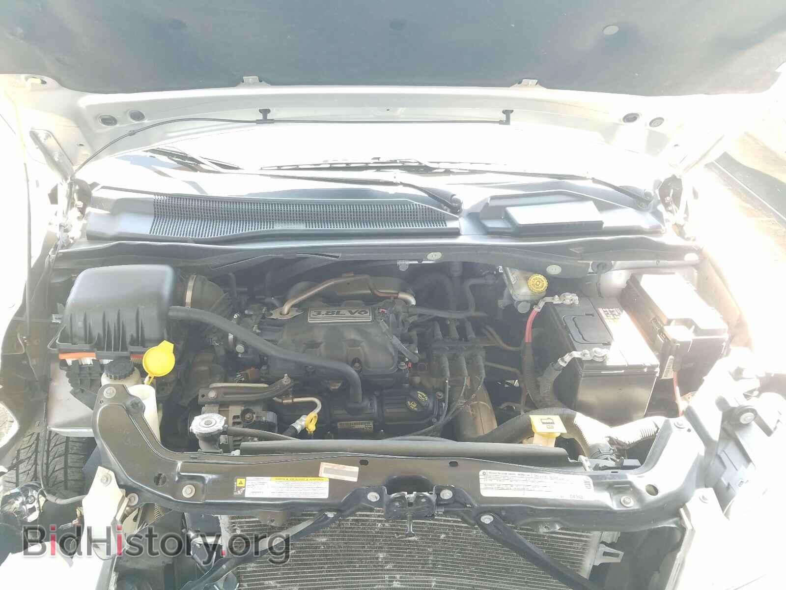 2010 CHRYSLER MINIVAN - VIN: 2A4RR2D16AR365859 - Photo 7