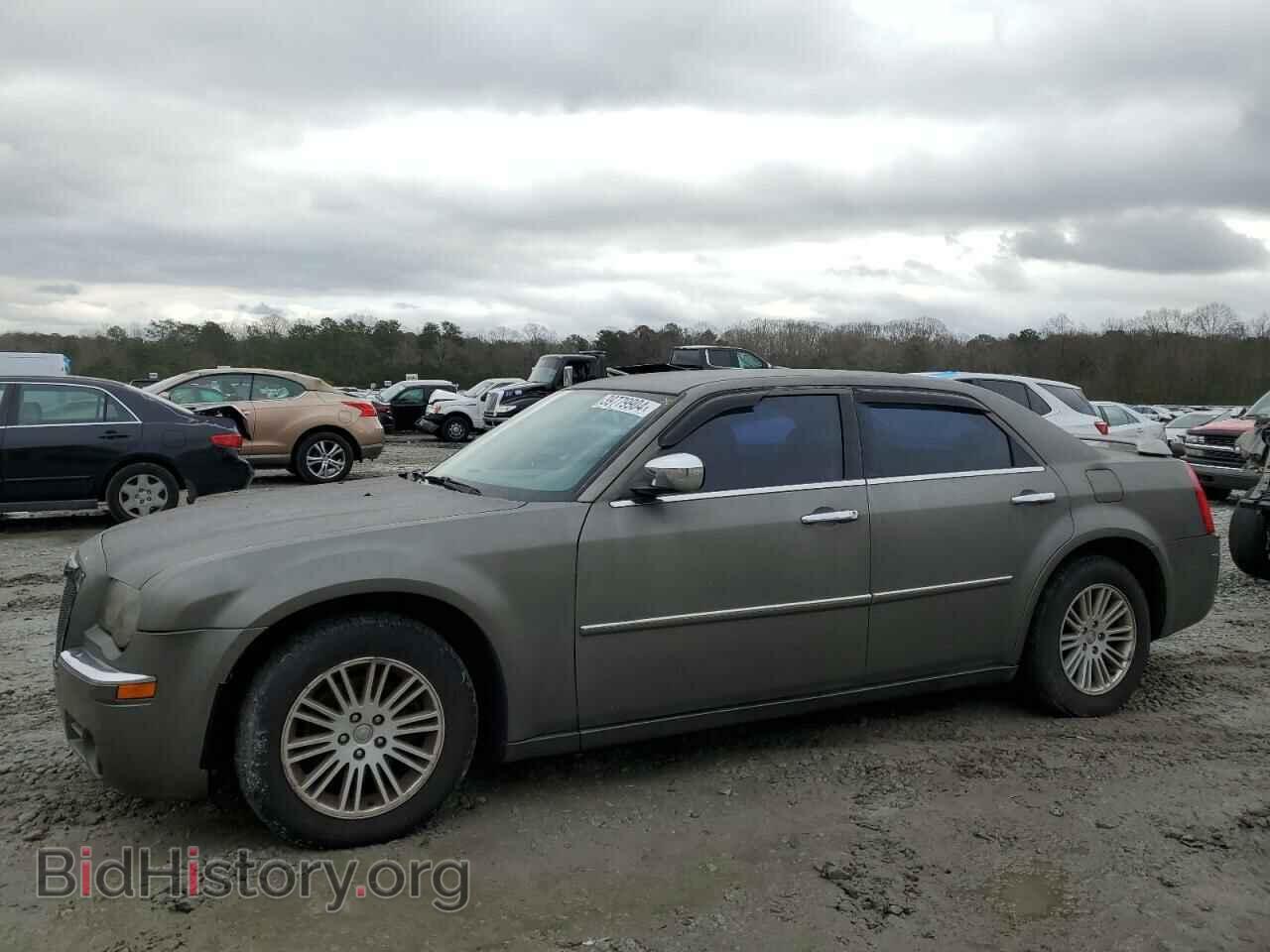 Фотография 2C3CA5CV0AH206273 - CHRYSLER 300 2010