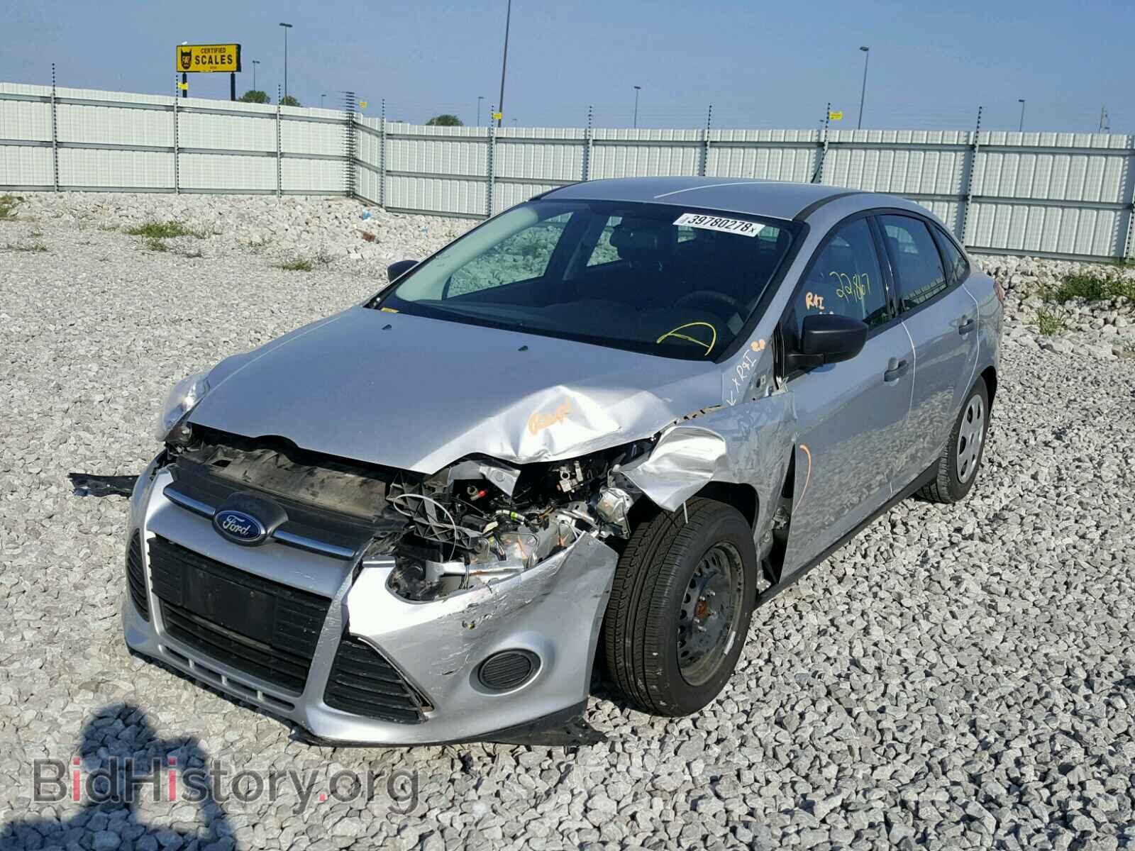 2014 FORD FOCUS - VIN: 1FADP3E28EL229725 - Photo 2