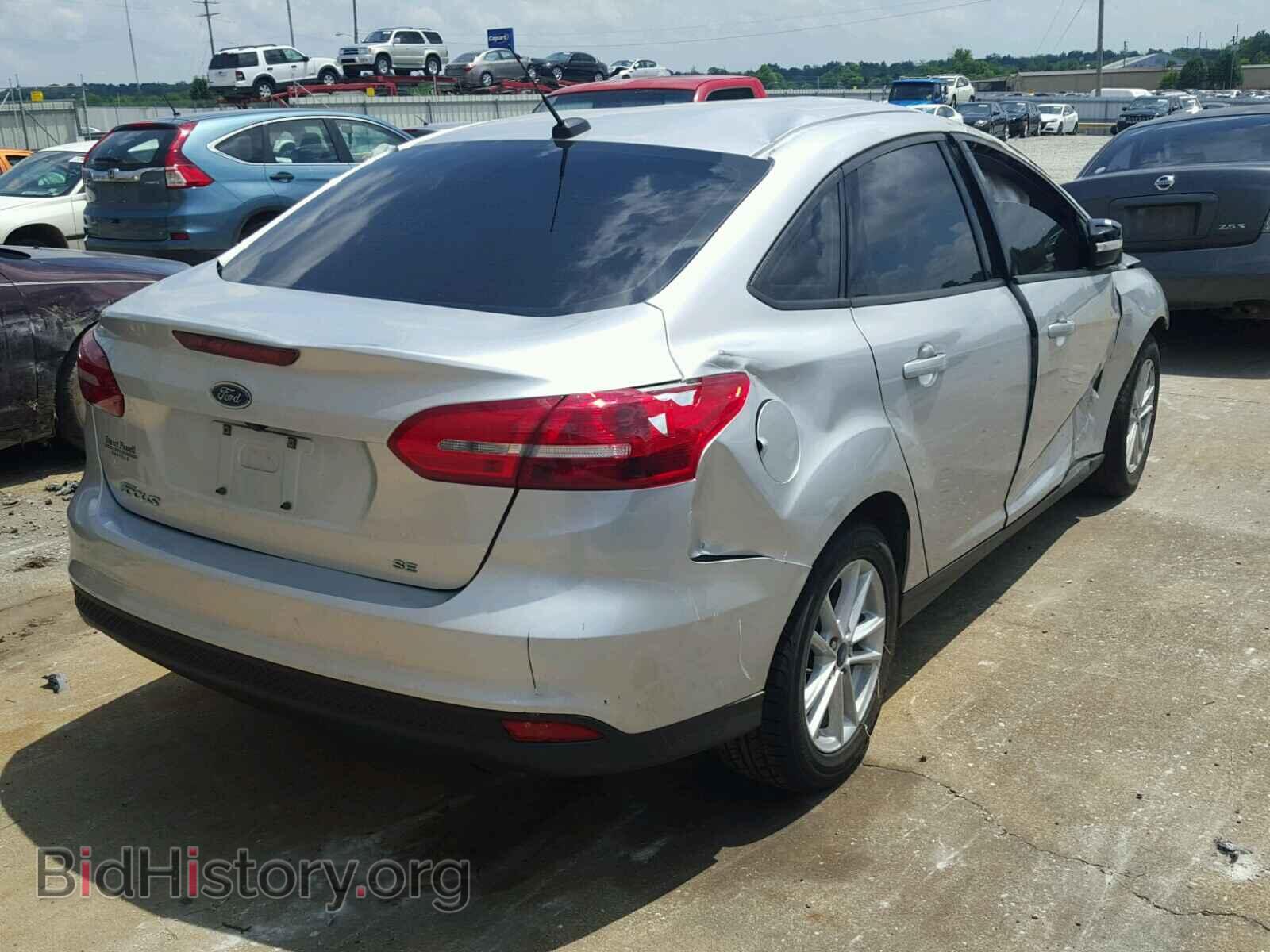 2017 FORD FOCUS - VIN: 1FADP3F23HL313177 - Photo 4