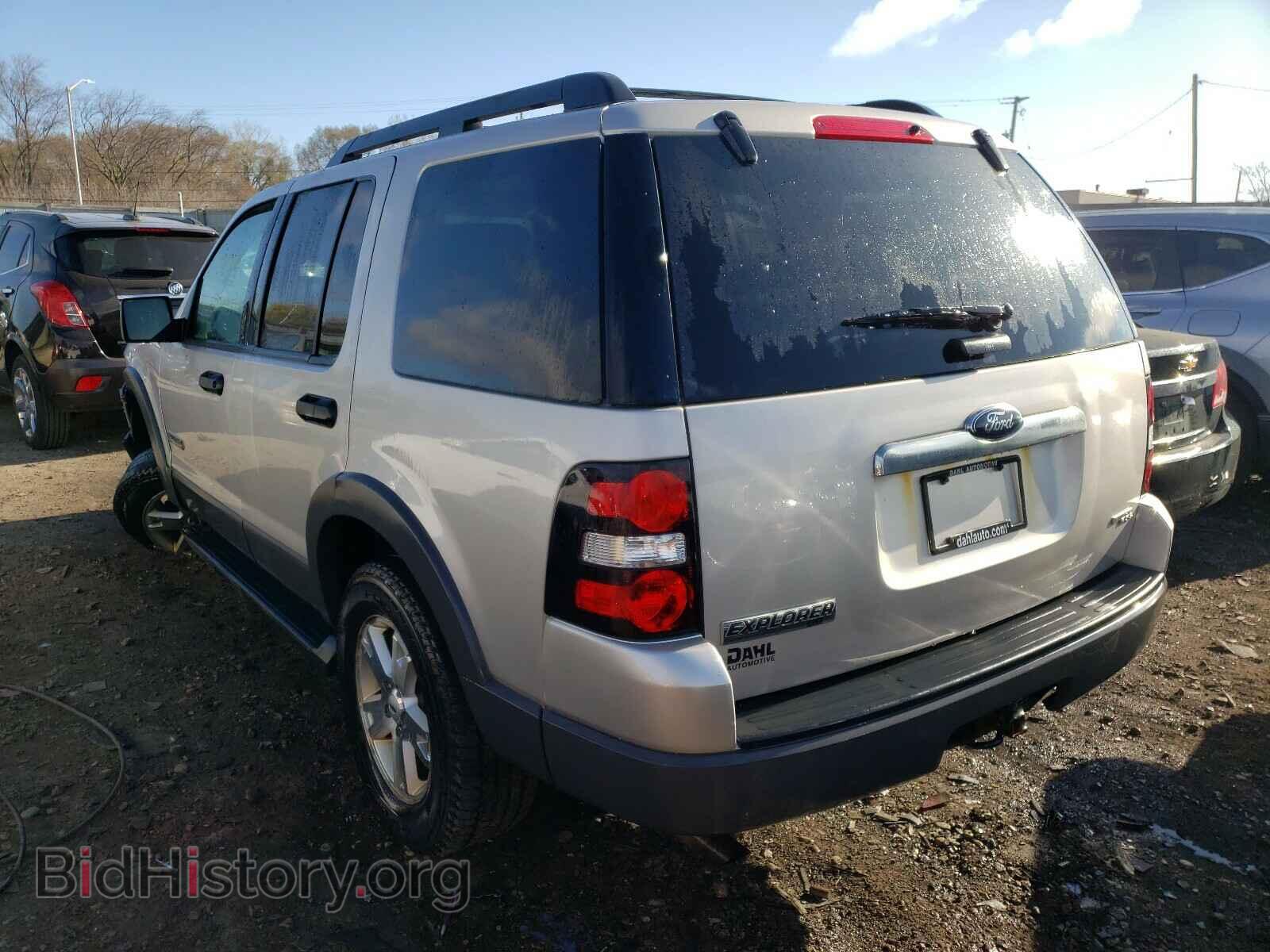 2006 FORD EXPLORER - VIN: 1FMEU73E76UB60660 - Фото 3