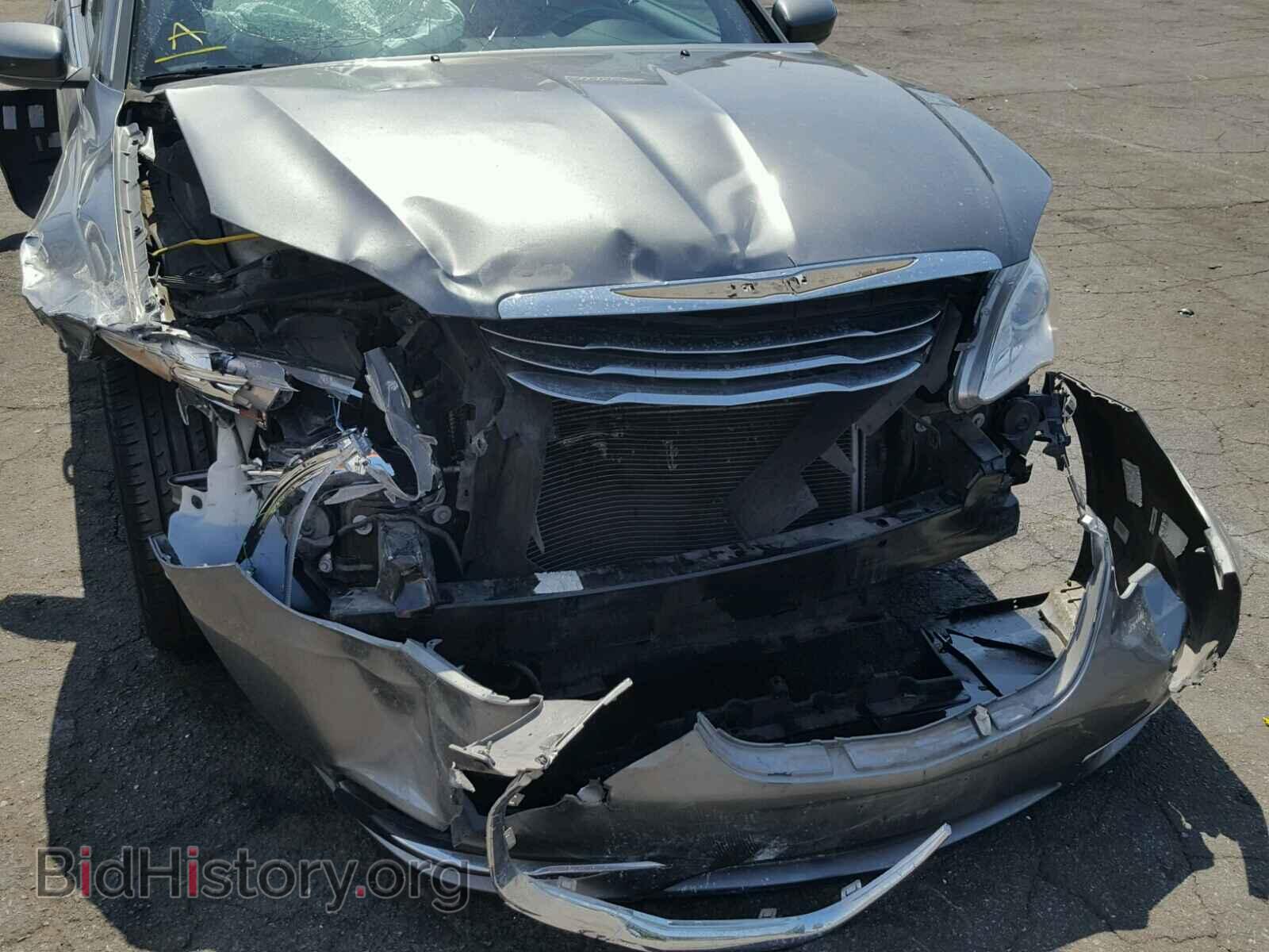 2012 CHRYSLER 200 - VIN: 1C3CCBAB2CN256880 - Фото 9