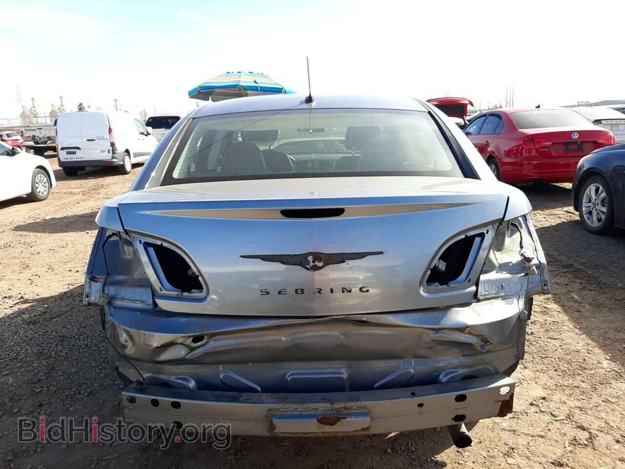 2010 CHRYSLER SEBRING - VIN: 1C3CC5FB3AN185289 - Фото 6