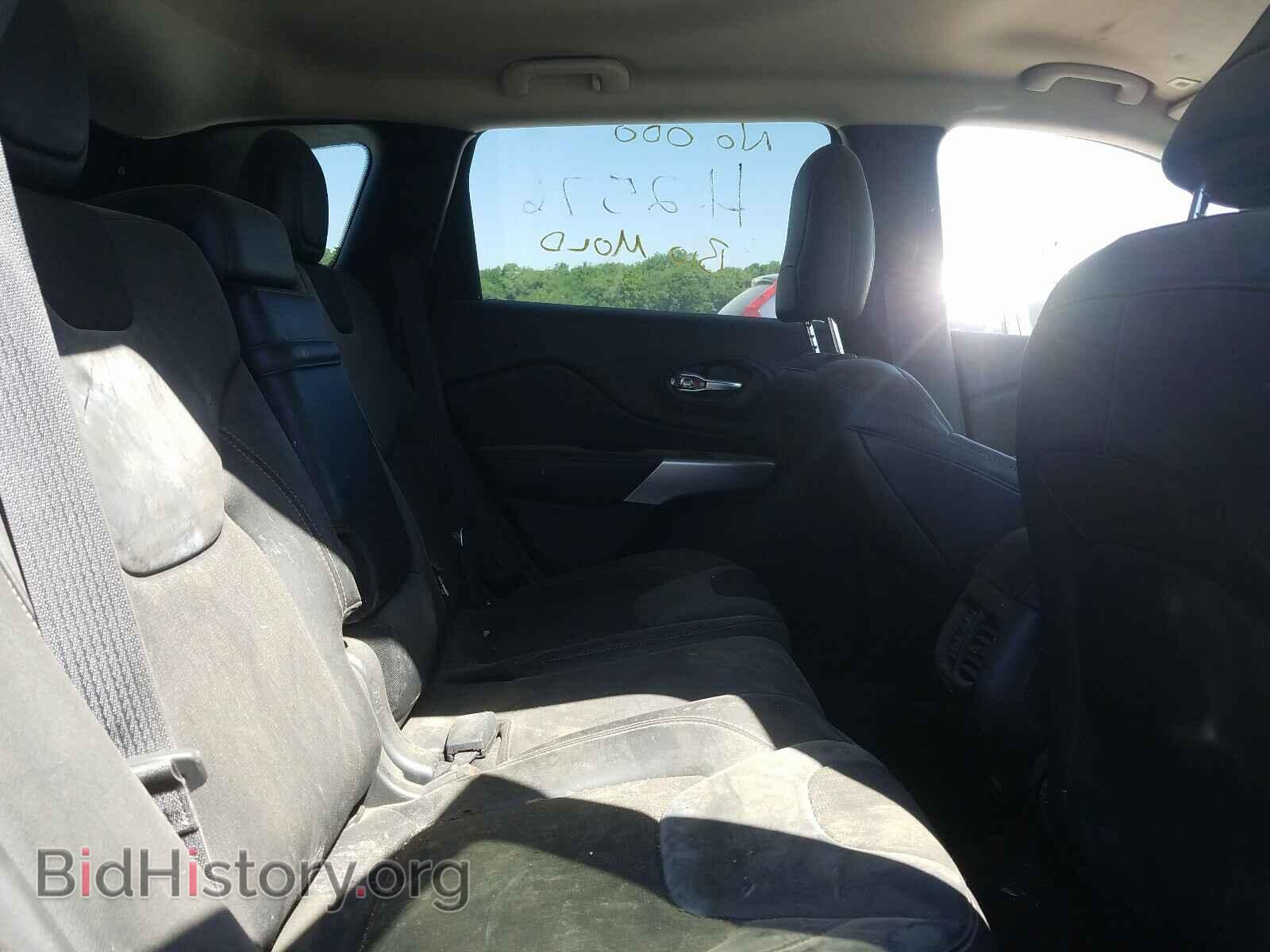 2018 JEEP CHEROKEE - VIN: 1C4PJLLBXJD538533 - Фото 6