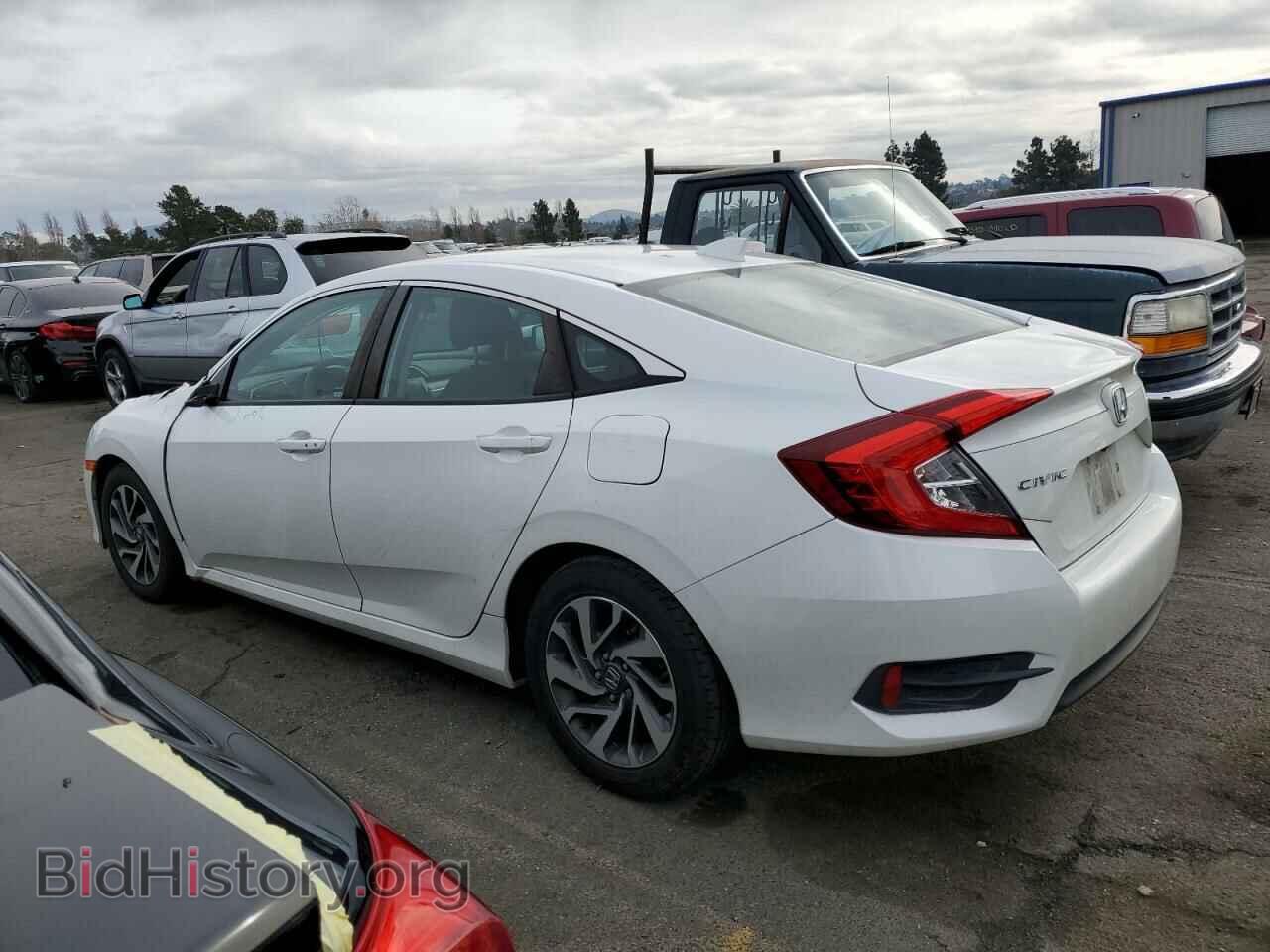 2017 HONDA CIVIC - VIN: 19XFC2F77HE211409 - Photo 2