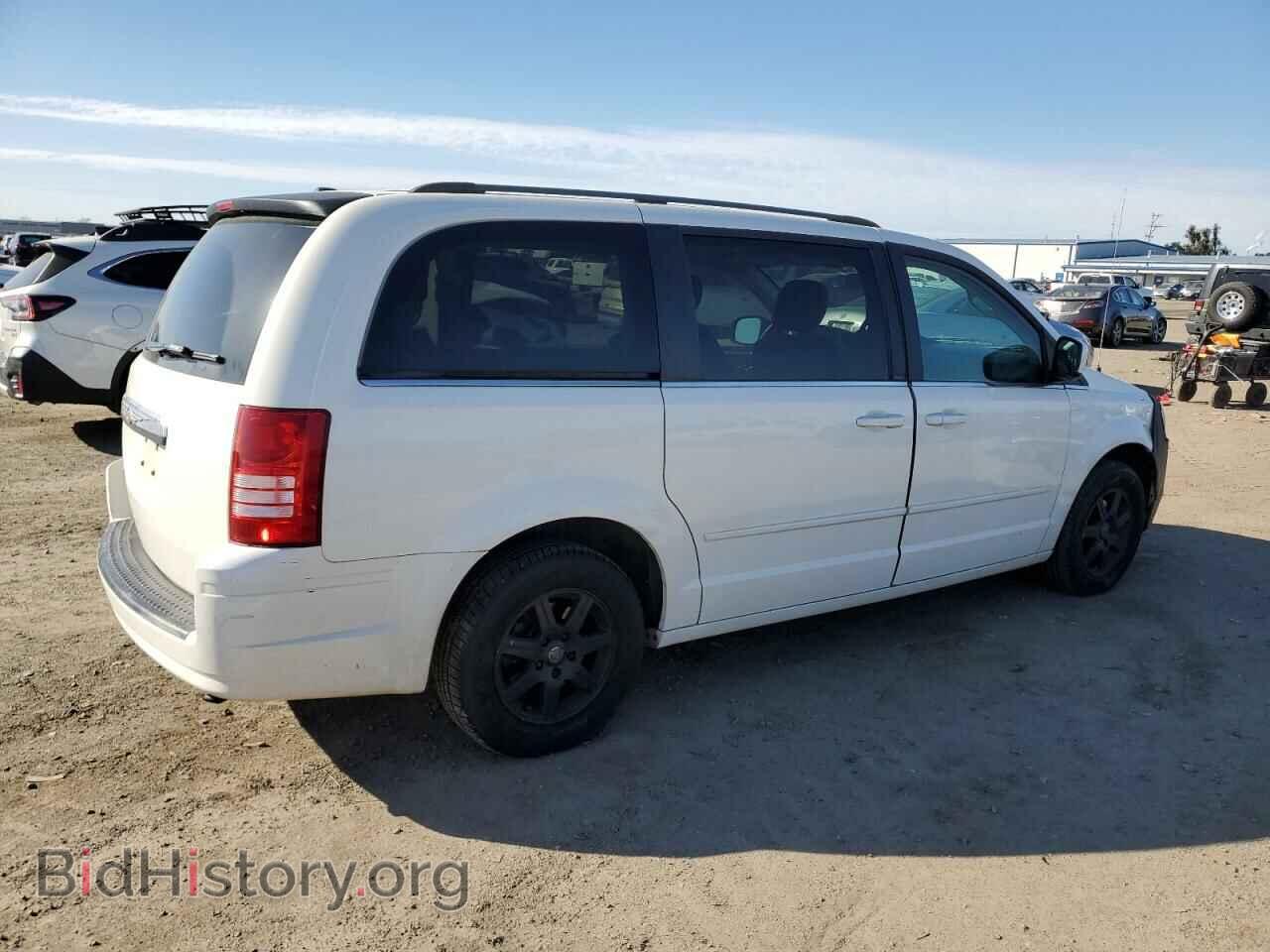 2008 CHRYSLER MINIVAN - VIN: 2A8HR54P78R772969 - Фото 3