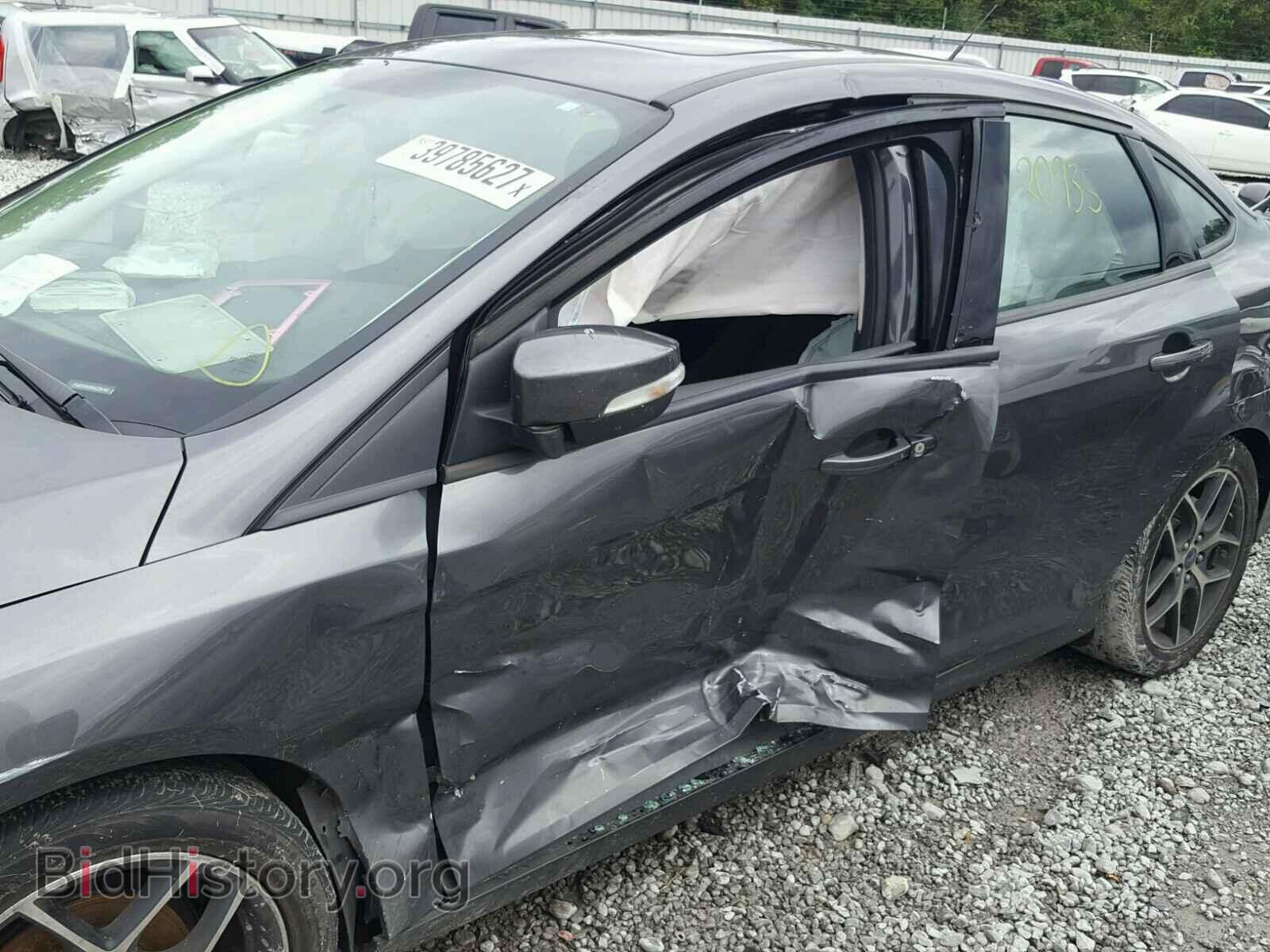 2017 FORD FOCUS - VIN: 1FADP3H26HL238164 - Photo 9