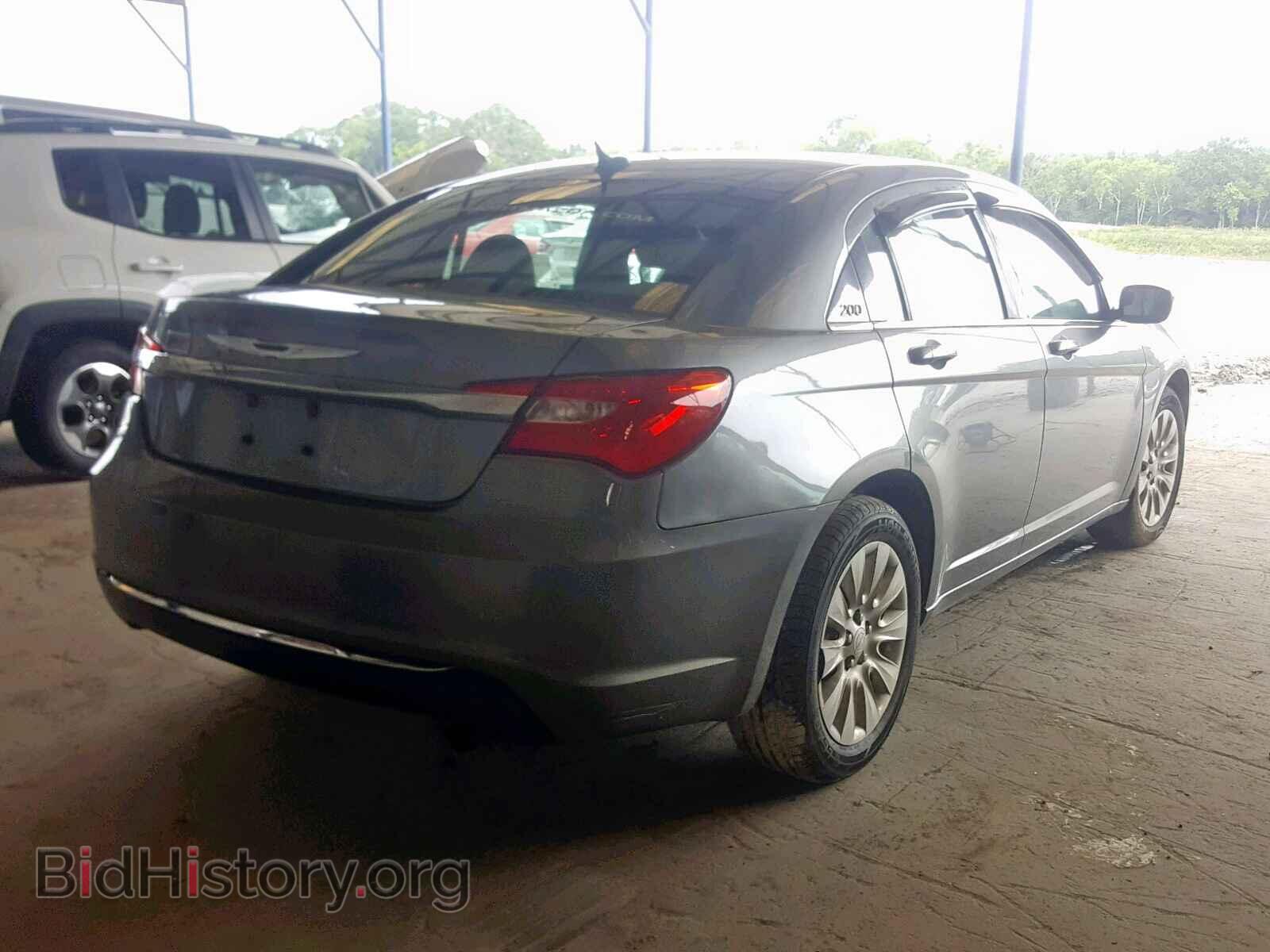 2011 CHRYSLER 200 - VIN: 1C3BC4FB3BN607682 - Фото 4