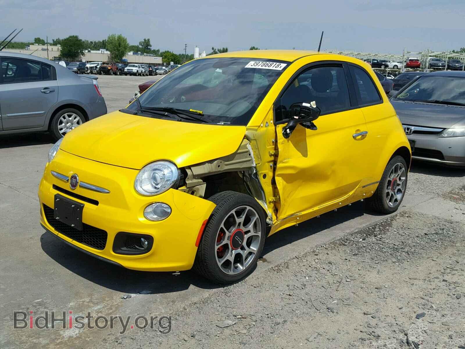 2015 FIAT 500 - VIN: 3C3CFFBR6FT636710 - Фото 2