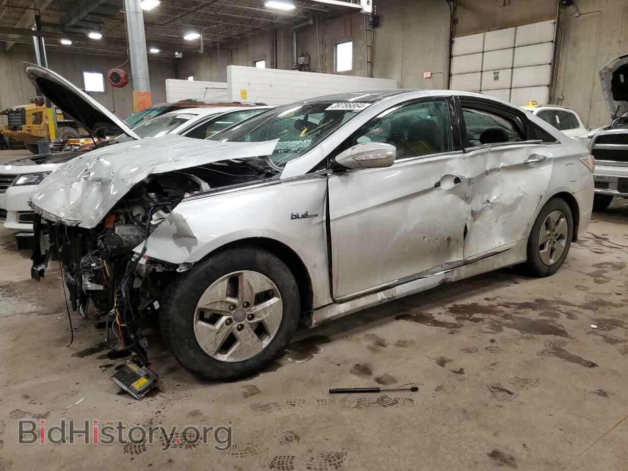 Фотография KMHEC4A44DA065967 - HYUNDAI SONATA 2013