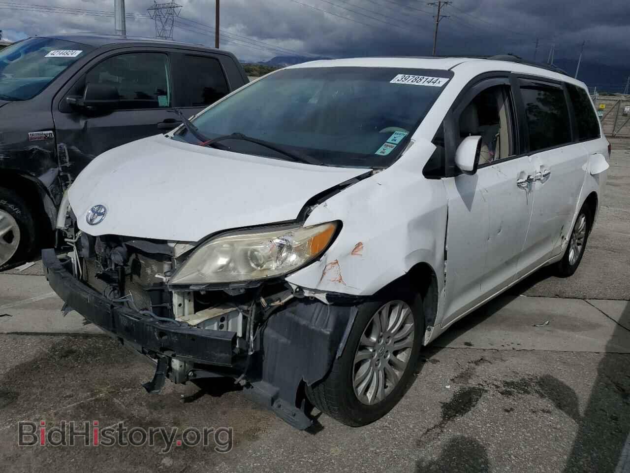 Photo 5TDYK3DC0CS273413 - TOYOTA All Models 2012