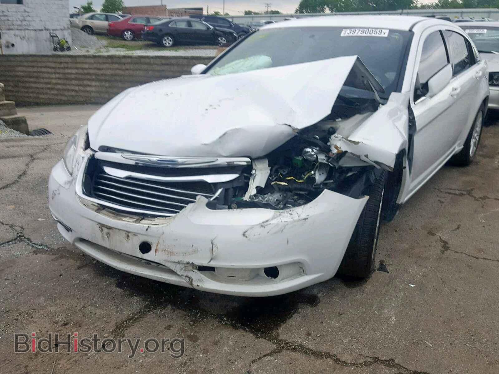2012 CHRYSLER 200 - VIN: 1C3CCBAB6CN282401 - Фото 9