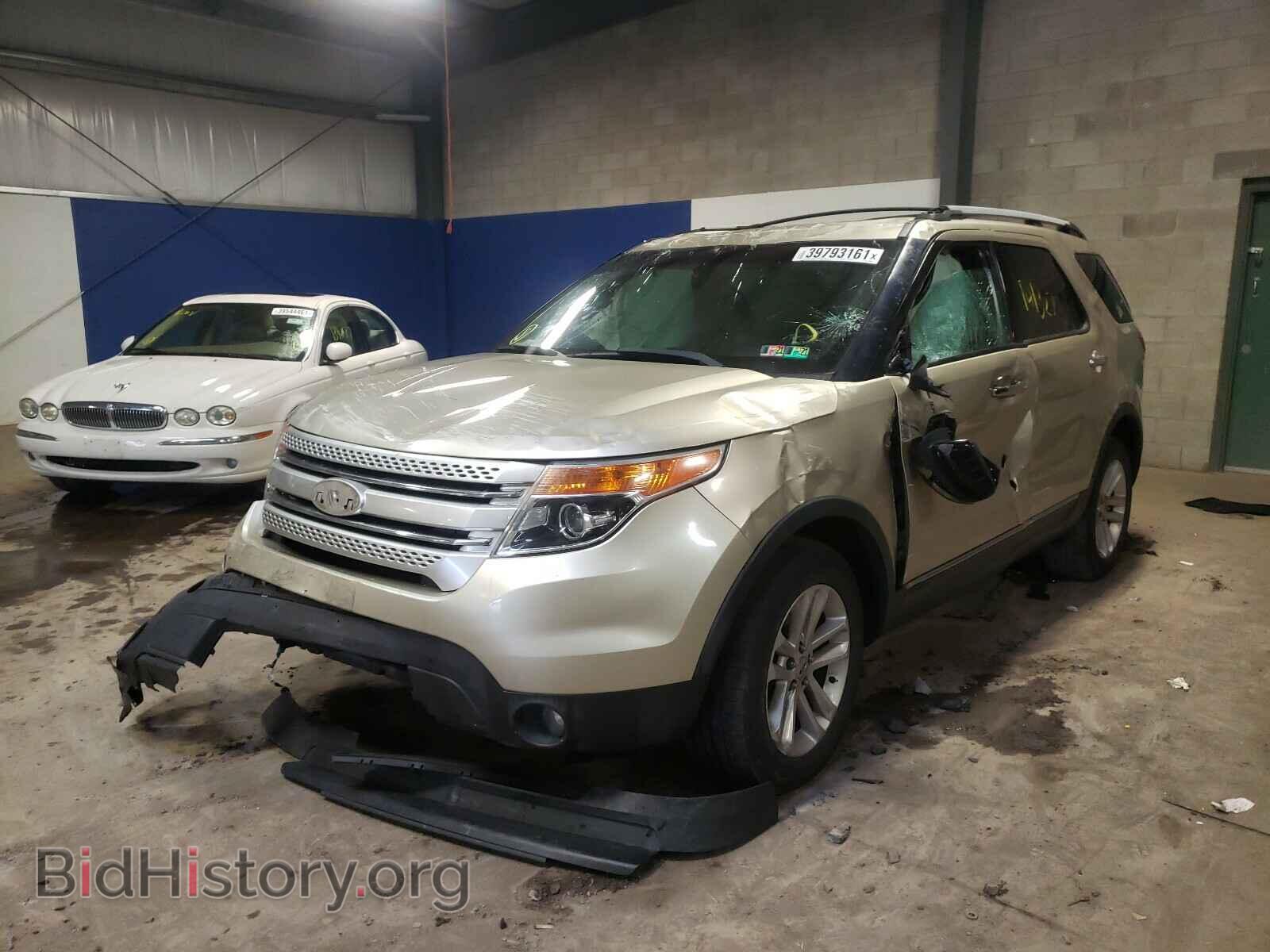 2011 FORD EXPLORER - VIN: 1FMHK8D89BGA85731 - Photo 2