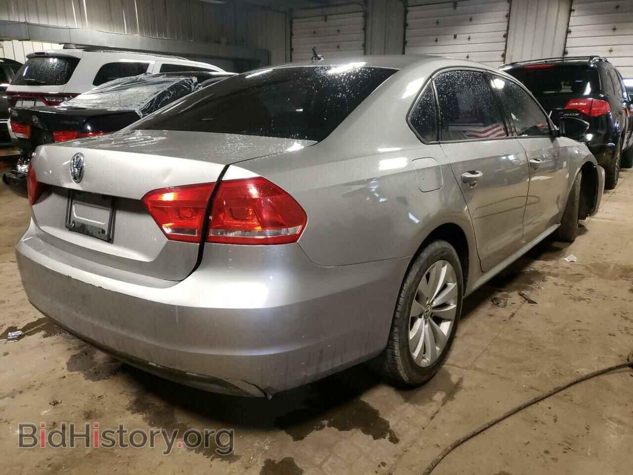 2012 VOLKSWAGEN PASSAT - VIN: 1VWAP7A31CC007721 - Фото 4
