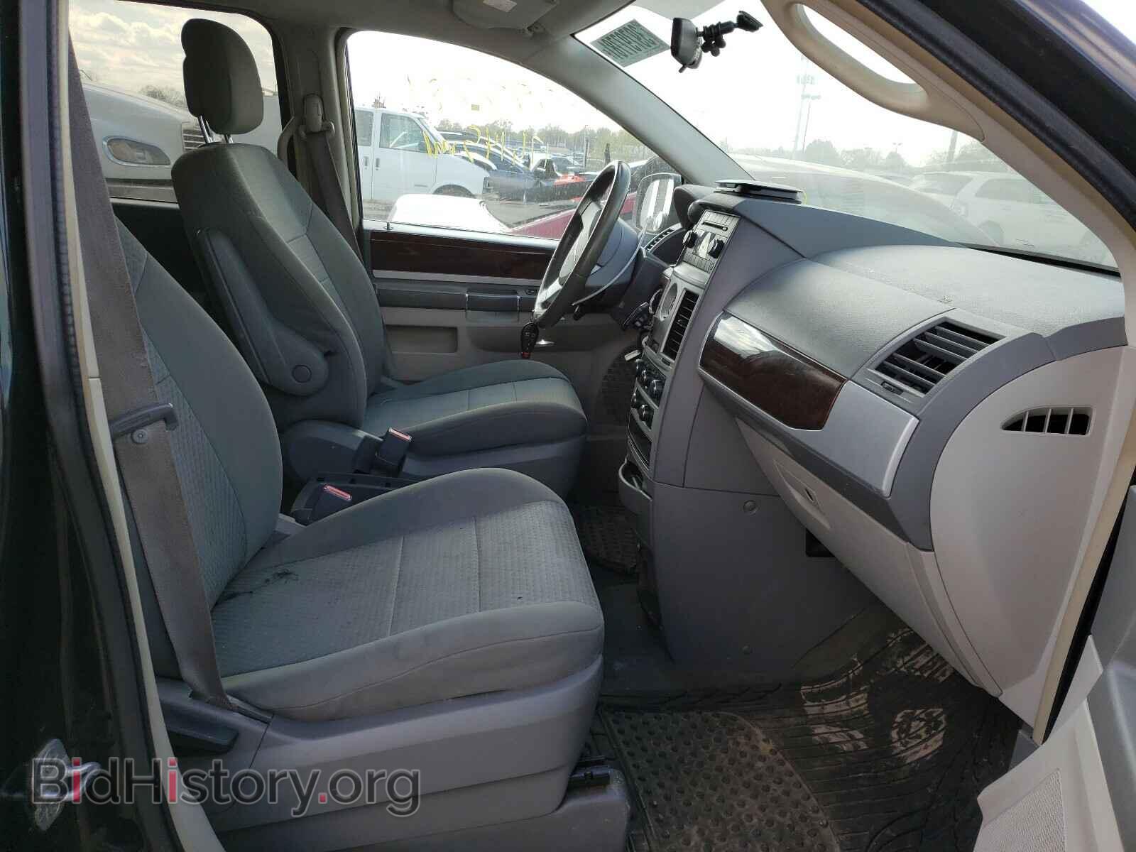 2010 CHRYSLER MINIVAN - VIN: 2A4RR5D15AR329243 - Photo 5