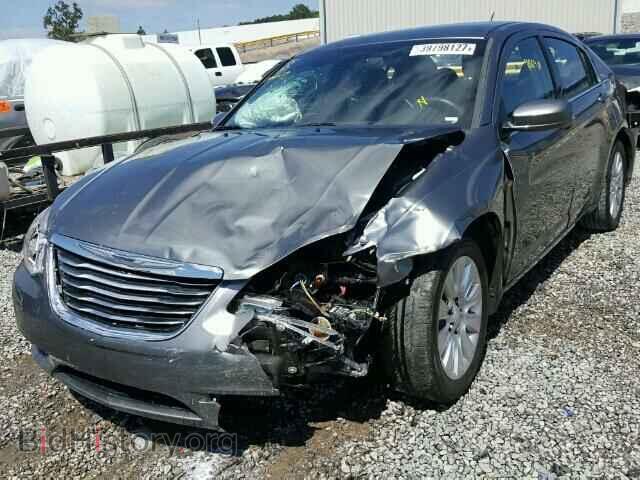 2012 CHRYSLER 200 - VIN: 1C3CCBAB7CN127680 - Фото 2