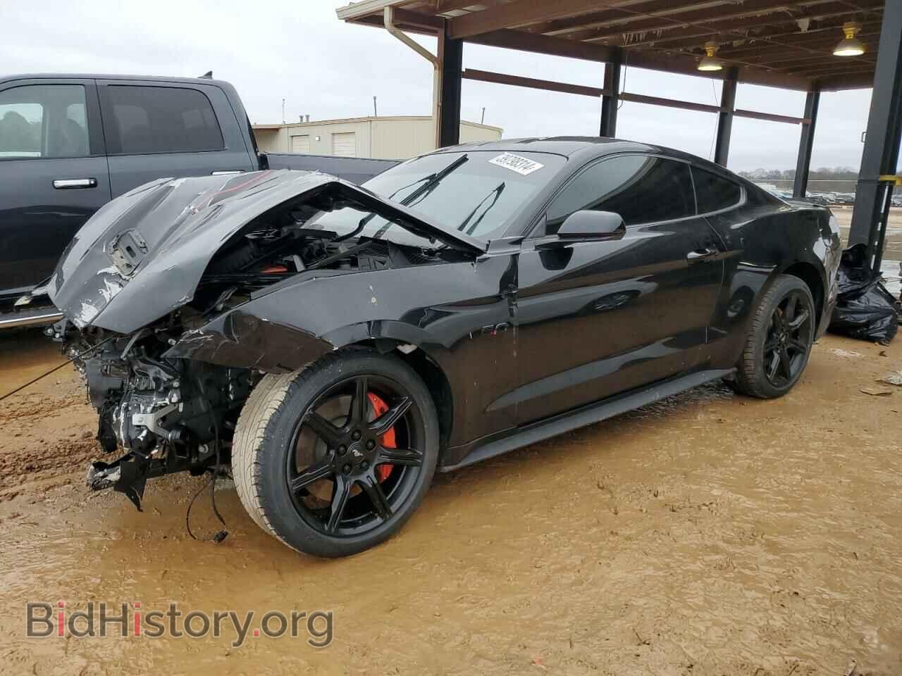 Photo 1FA6P8CF7K5120068 - FORD MUSTANG 2019