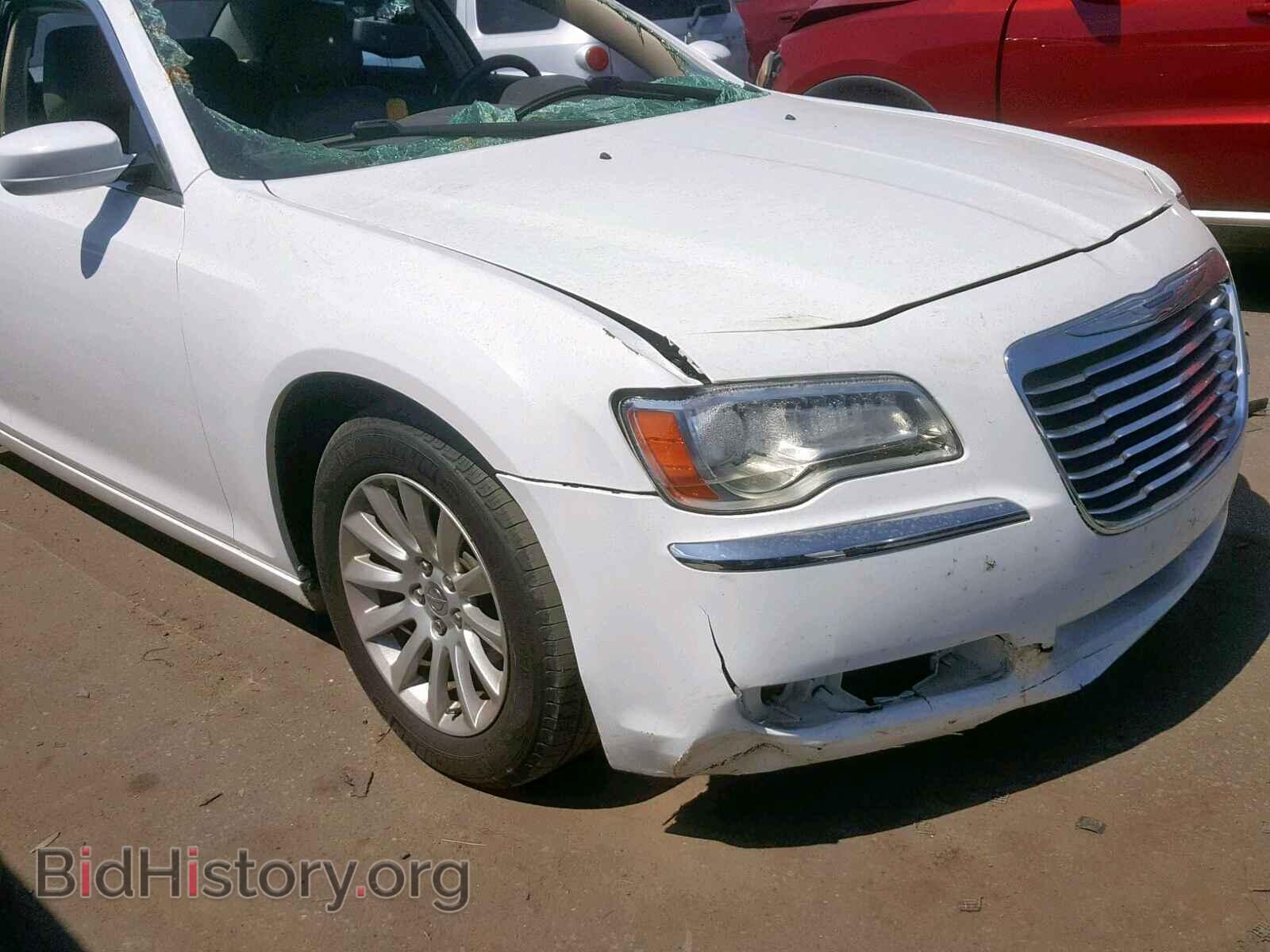 Фотография 2C3CCAAG3EH135986 - CHRYSLER 300 2014