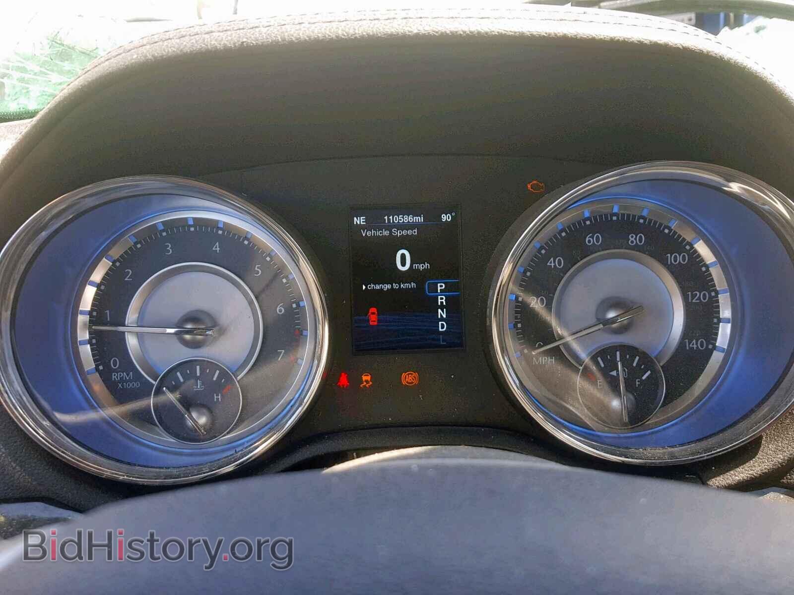 2014 CHRYSLER 300 - VIN: 2C3CCAAG3EH135986 - Фото 8
