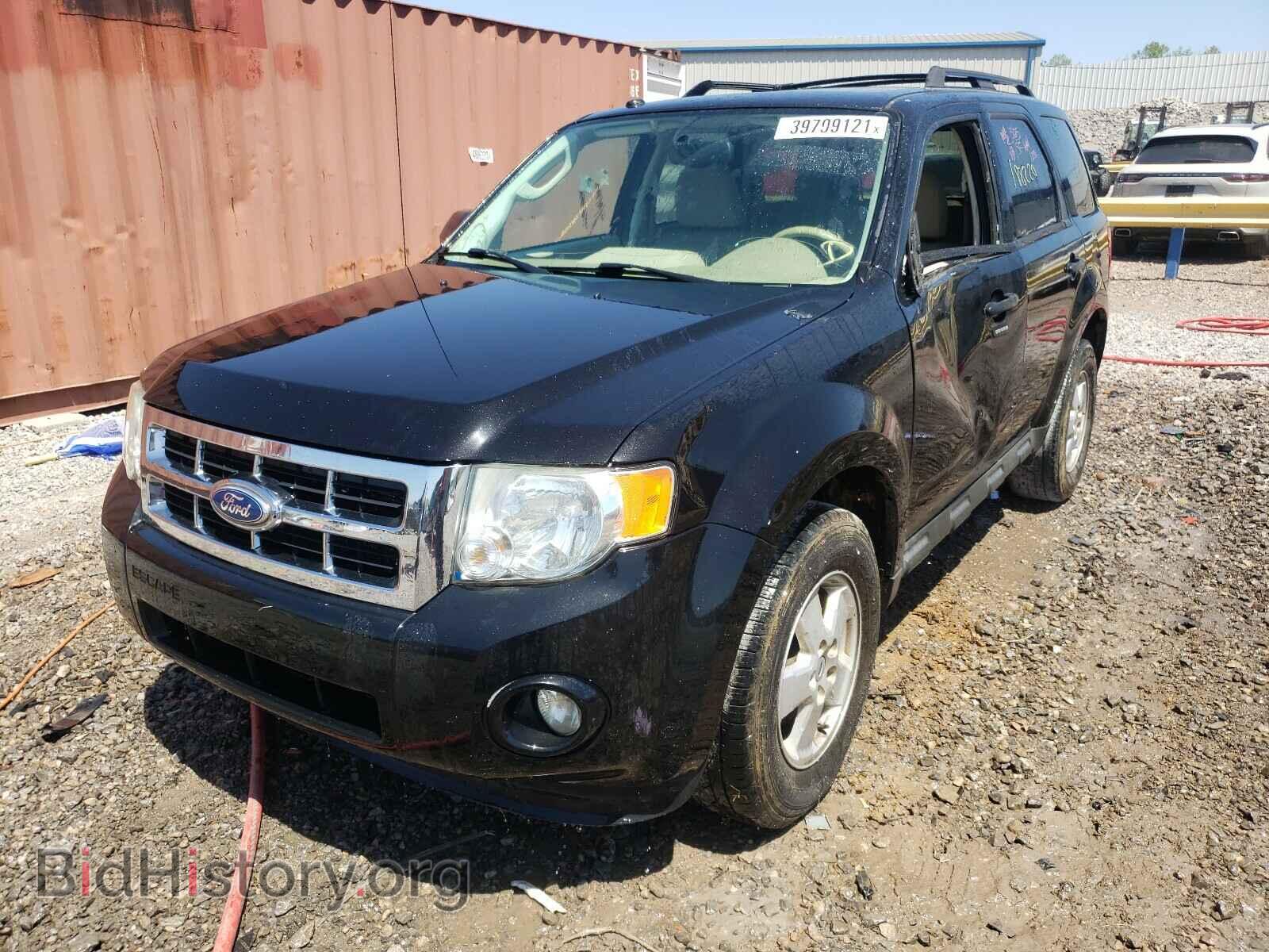 2011 FORD ESCAPE - VIN: 1FMCU0D76BKB85232 - Фото 2