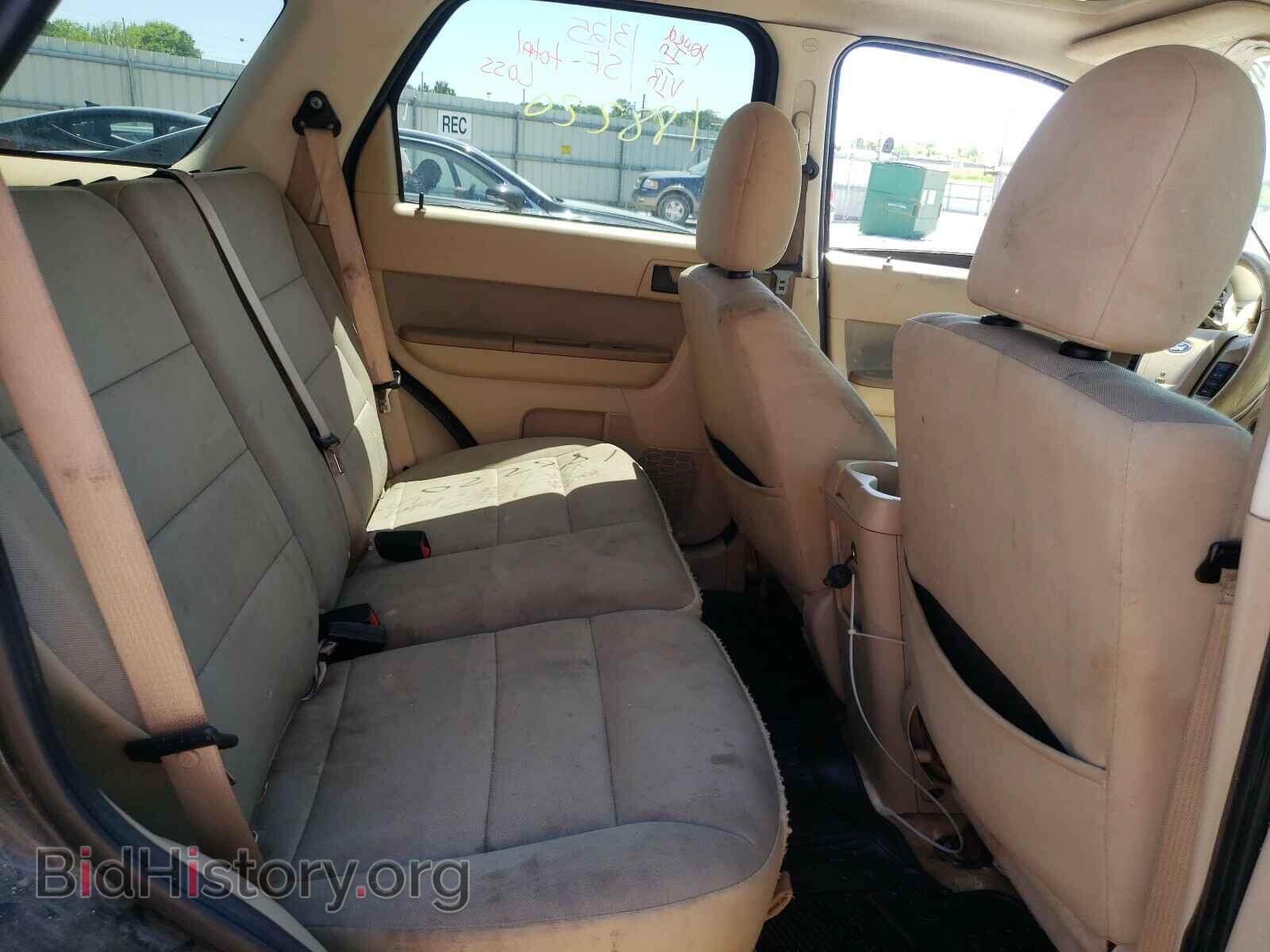 2011 FORD ESCAPE - VIN: 1FMCU0D76BKB85232 - Фото 6