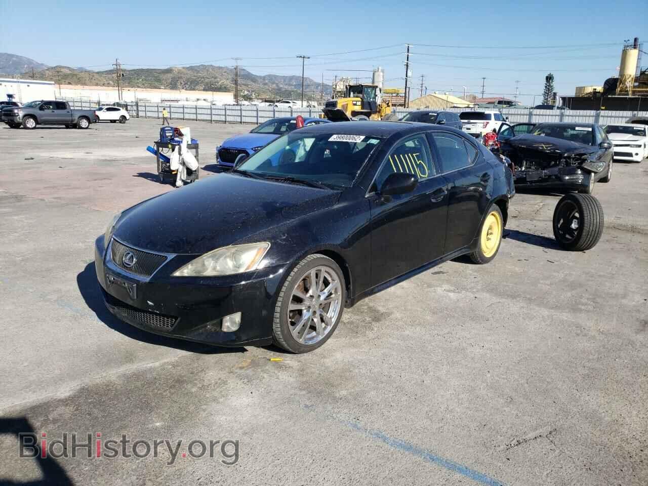 2007 LEXUS IS - VIN: JTHBK262672040586 - Photo 2