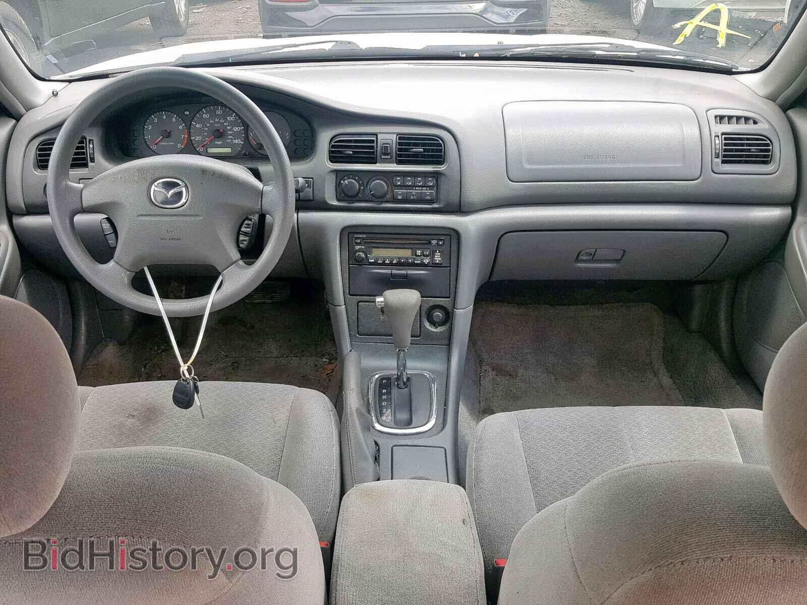 2000 MAZDA 626 - VIN: 1YVGF22C6Y5161090 - Фото 9