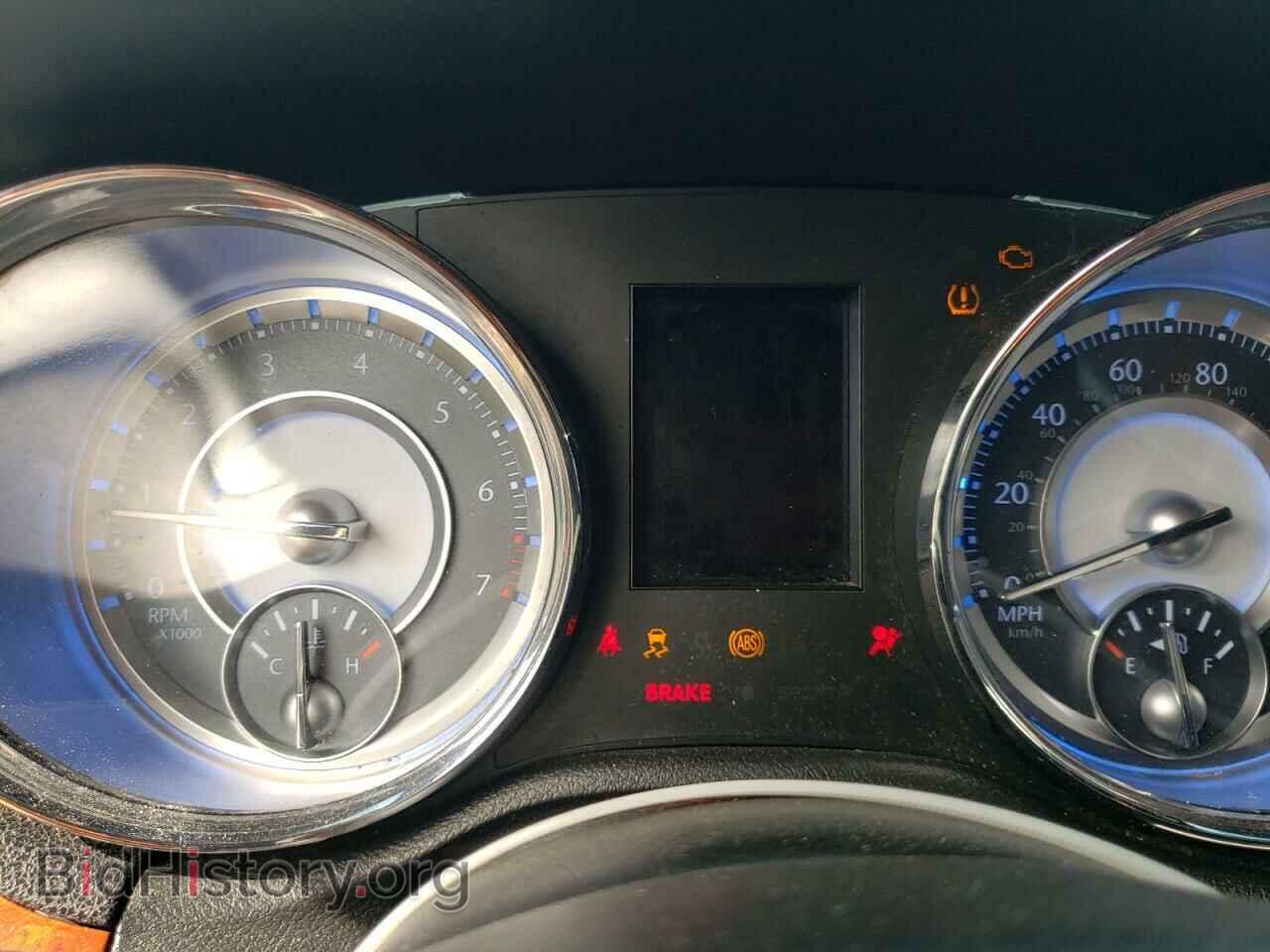 2014 CHRYSLER 300 - VIN: 2C3CCAAG0EH289104 - Фото 8